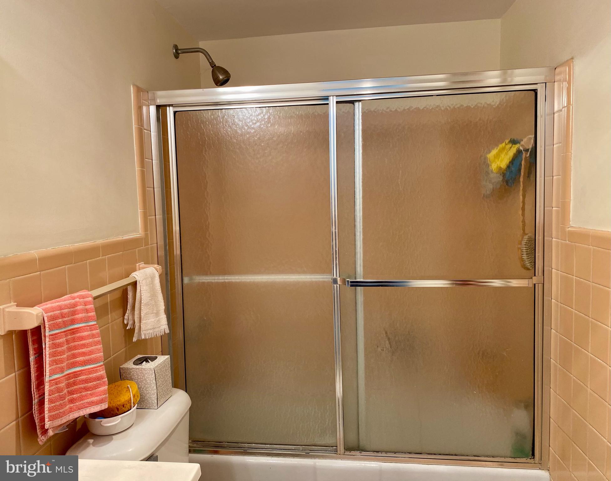 ELKINS PARK HOUSE - Residential