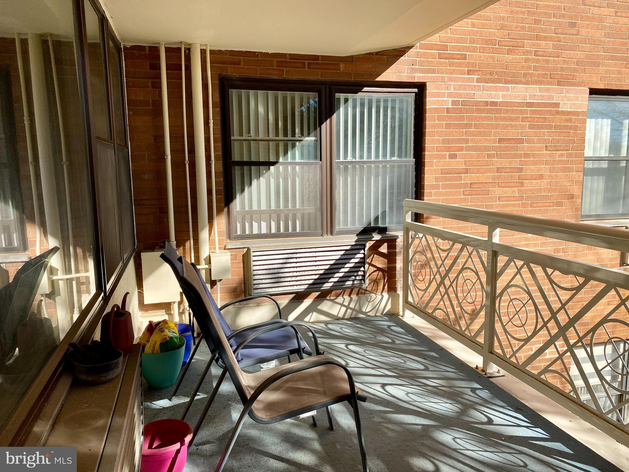 ELKINS PARK HOUSE - Residential