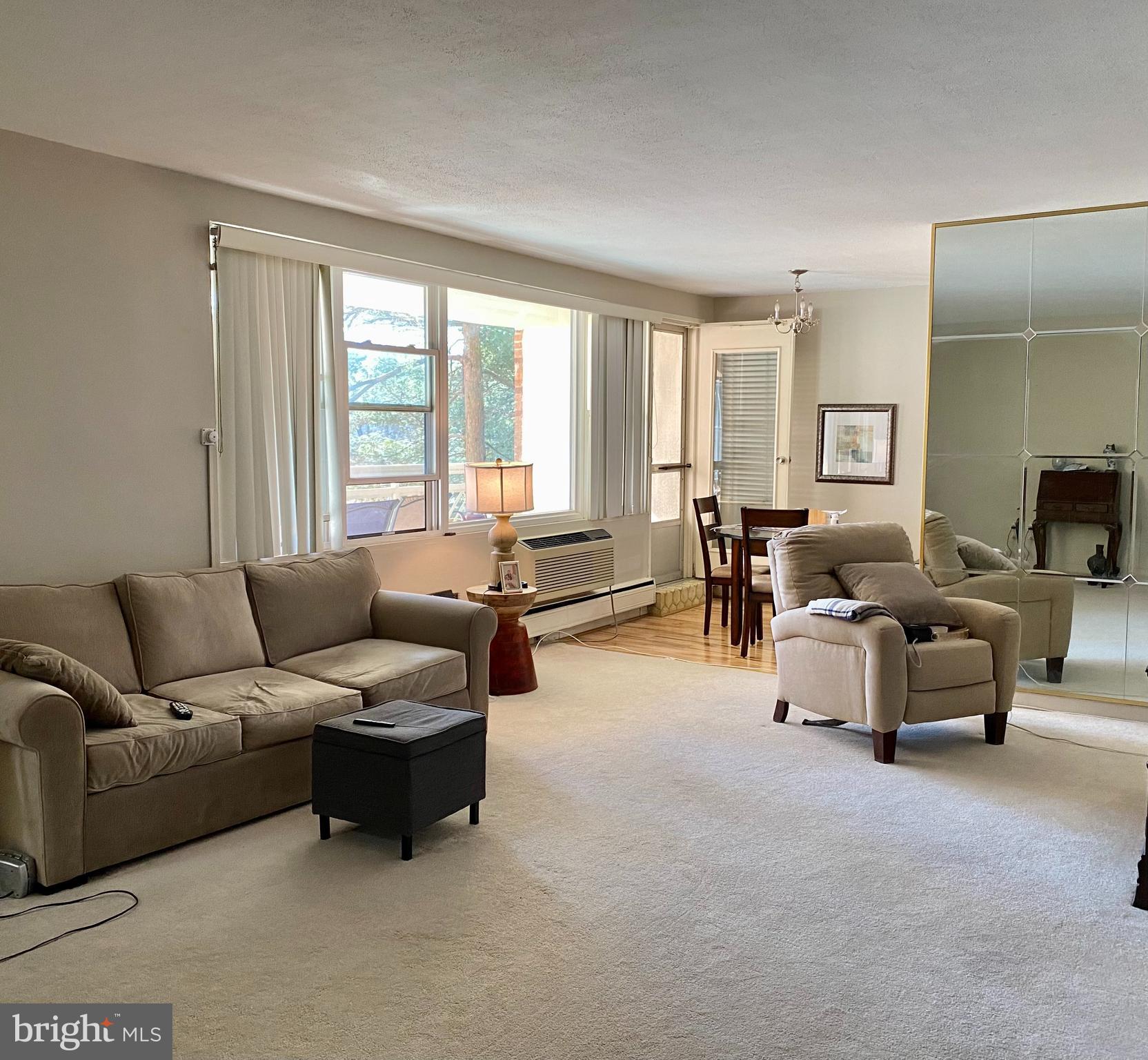 ELKINS PARK HOUSE - Residential