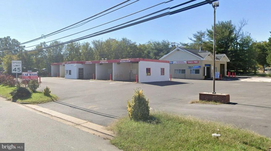 3,770 SF freestanding building on 0.82 acres fronting Route 17/Dixon Street in Fredericksburg. Previously used as a car wash, the building is well-situated for another automotive use, with CH zoning that allows for a variety of uses by right. The property offers strong visibility with over 22,000 vehicles per day, multiple access points from Route 17 and Airport Road, and on-site surface parking. Solid opportunity for an operator looking to plug into existing infrastructure or repurpose the site for another retail or automotive concept.