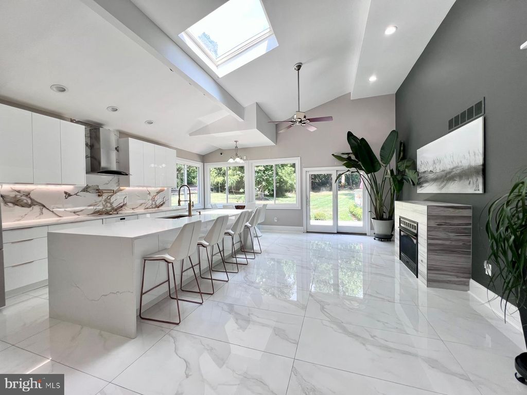 Photo of 3332 Philmont Avenue, HUNTINGDON VALLEY, PA 19006 (MLS # PAMC2176300)