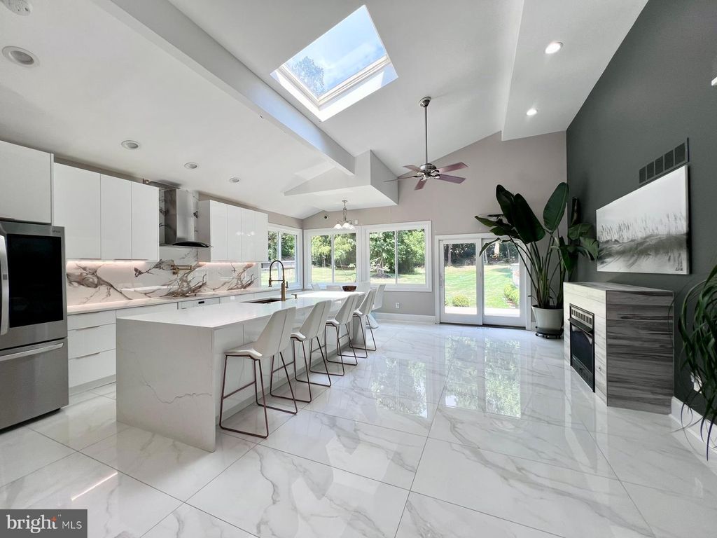 Photo of 3332 Philmont Avenue, HUNTINGDON VALLEY, PA 19006 (MLS # PAMC2176300)