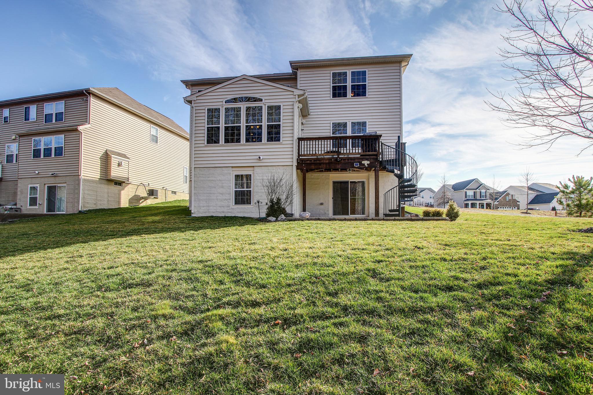 THE MEADOWS AT BARNES CR - Residential