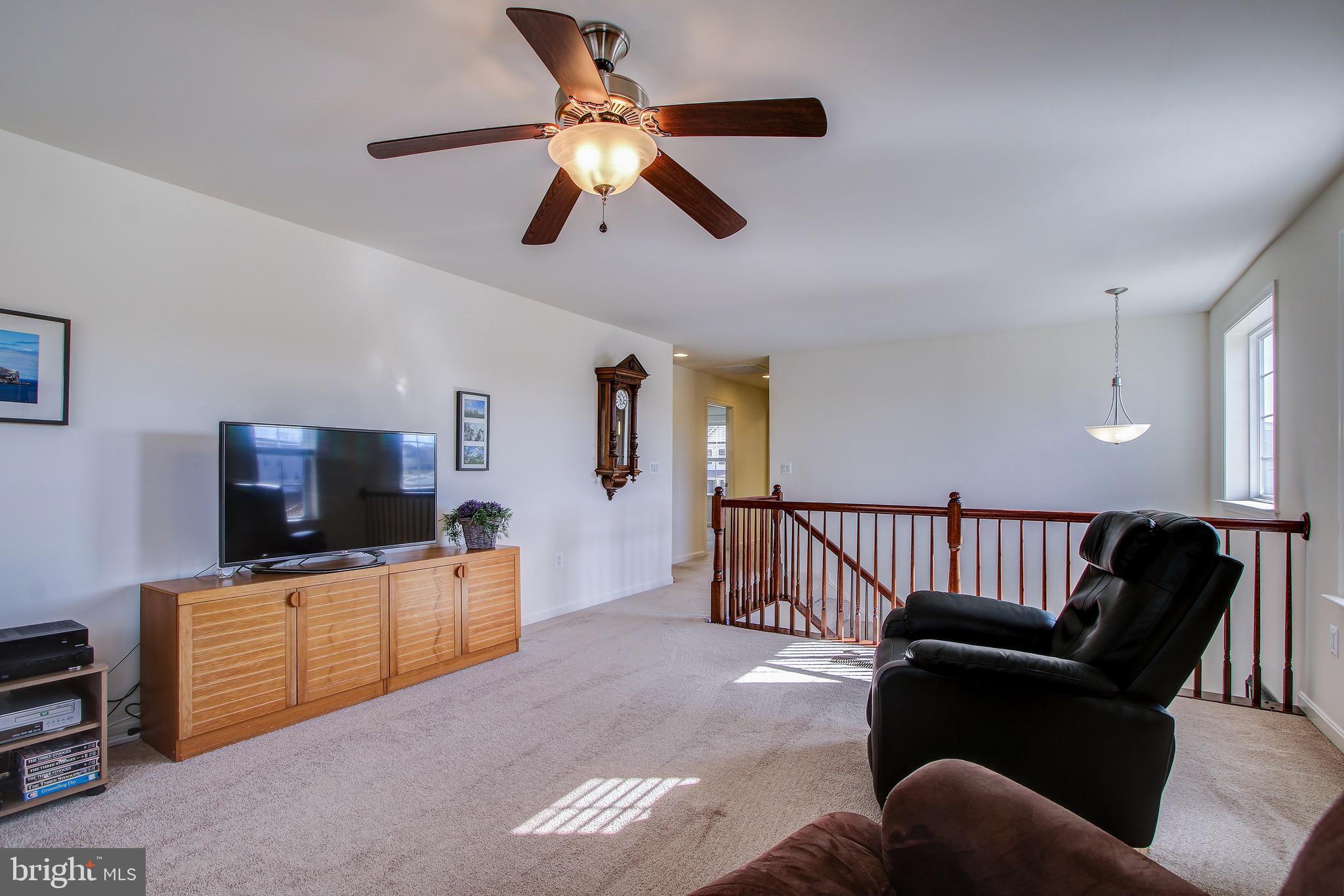 THE MEADOWS AT BARNES CR - Residential