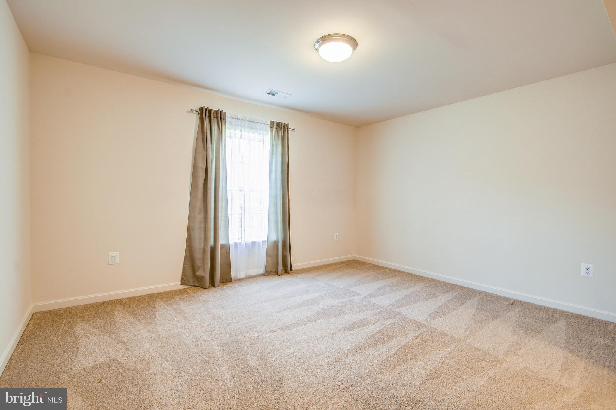 THE MEADOWS AT BARNES CR - Residential