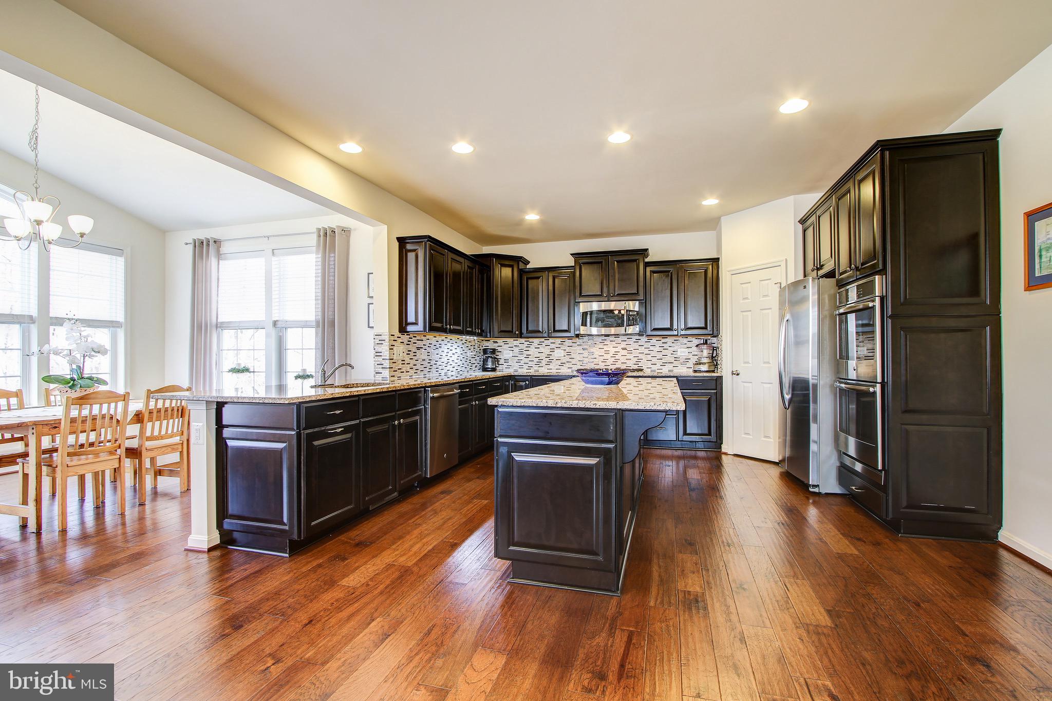 THE MEADOWS AT BARNES CR - Residential