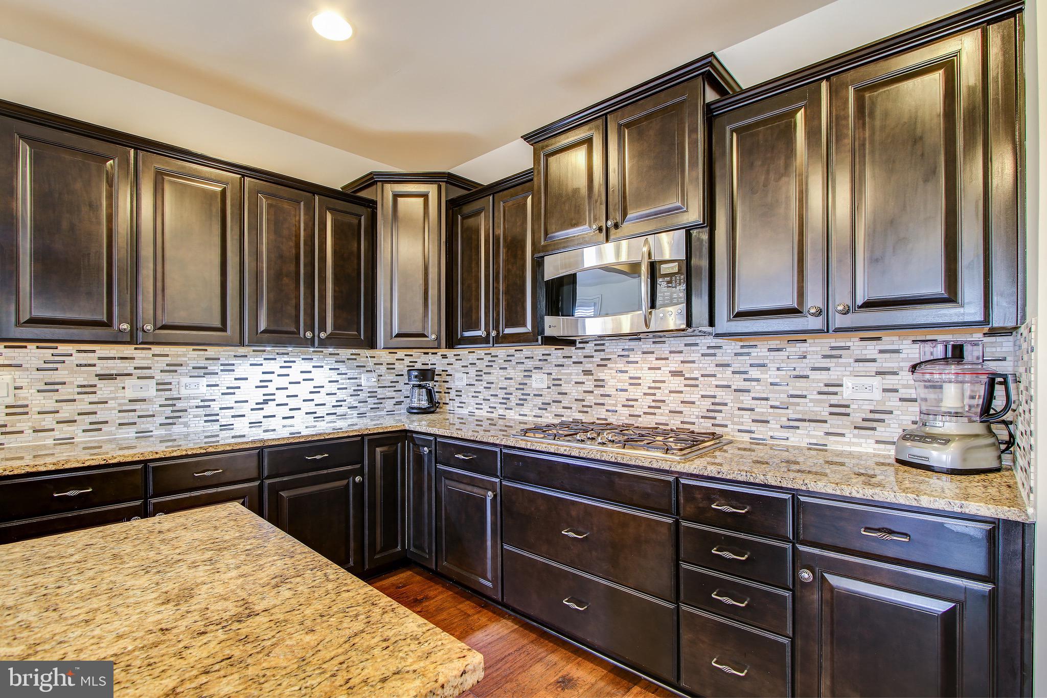 THE MEADOWS AT BARNES CR - Residential