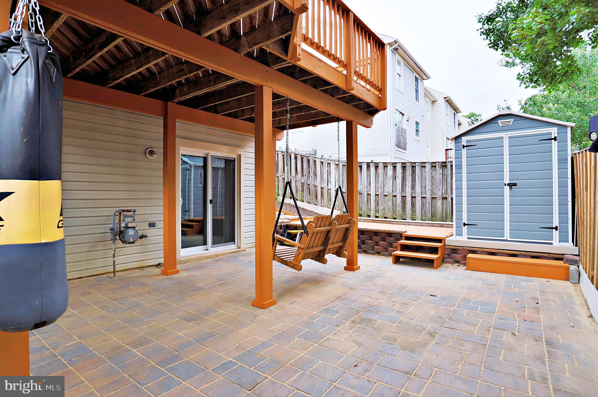 CAROLYN FOREST - Residential Lease