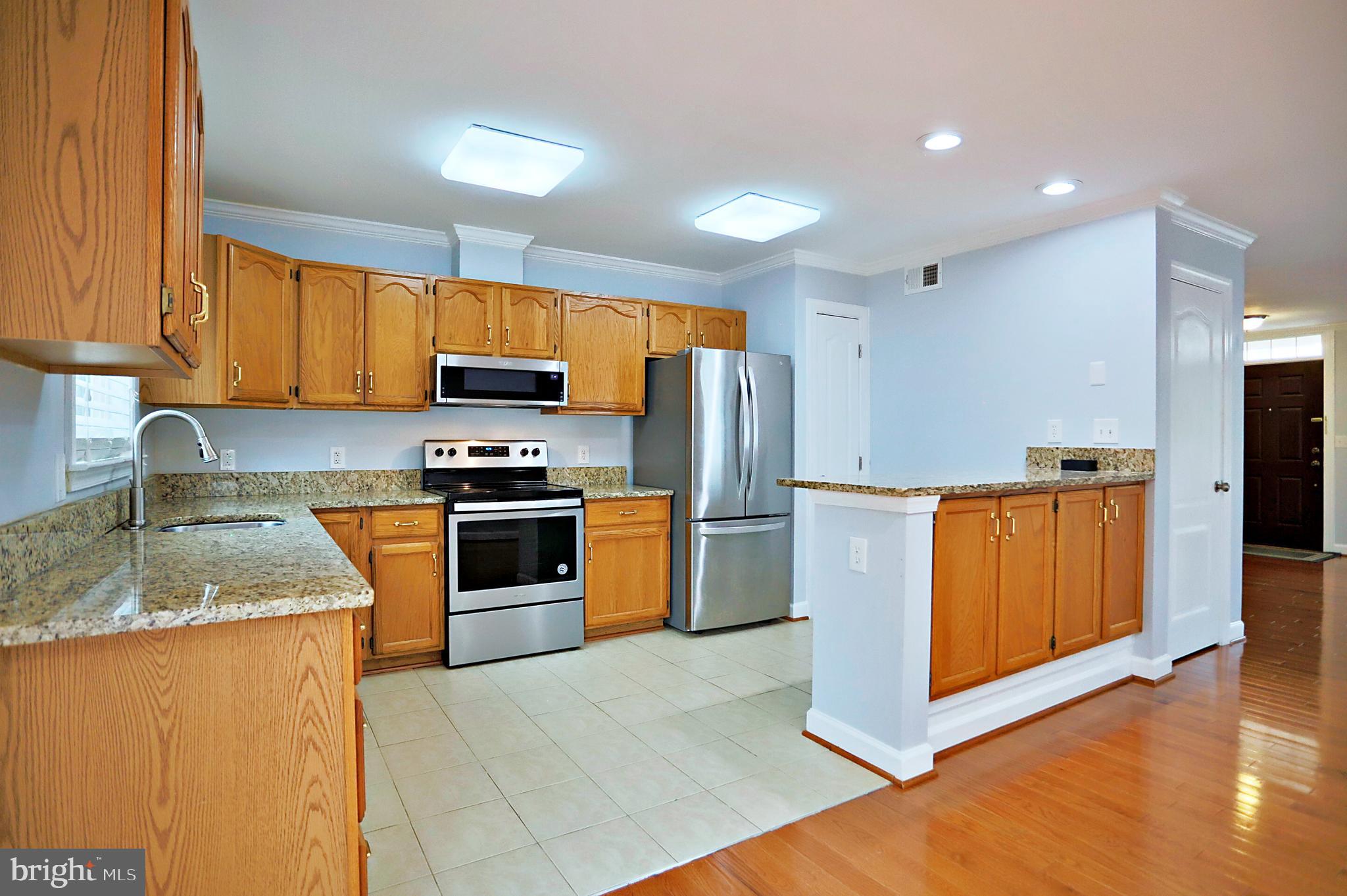 CAROLYN FOREST - Residential Lease