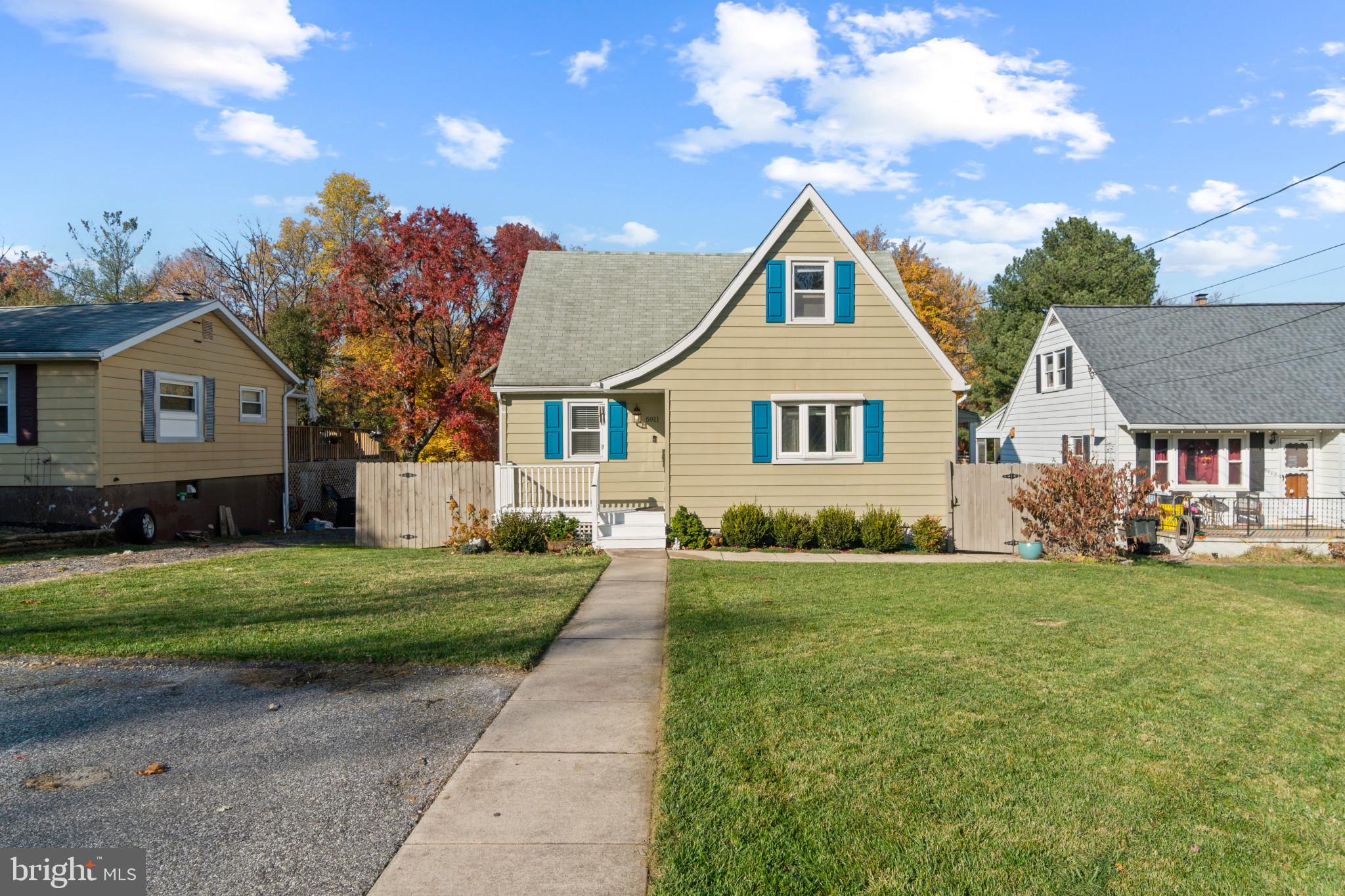 EAST KENWOOD PARK - Residential