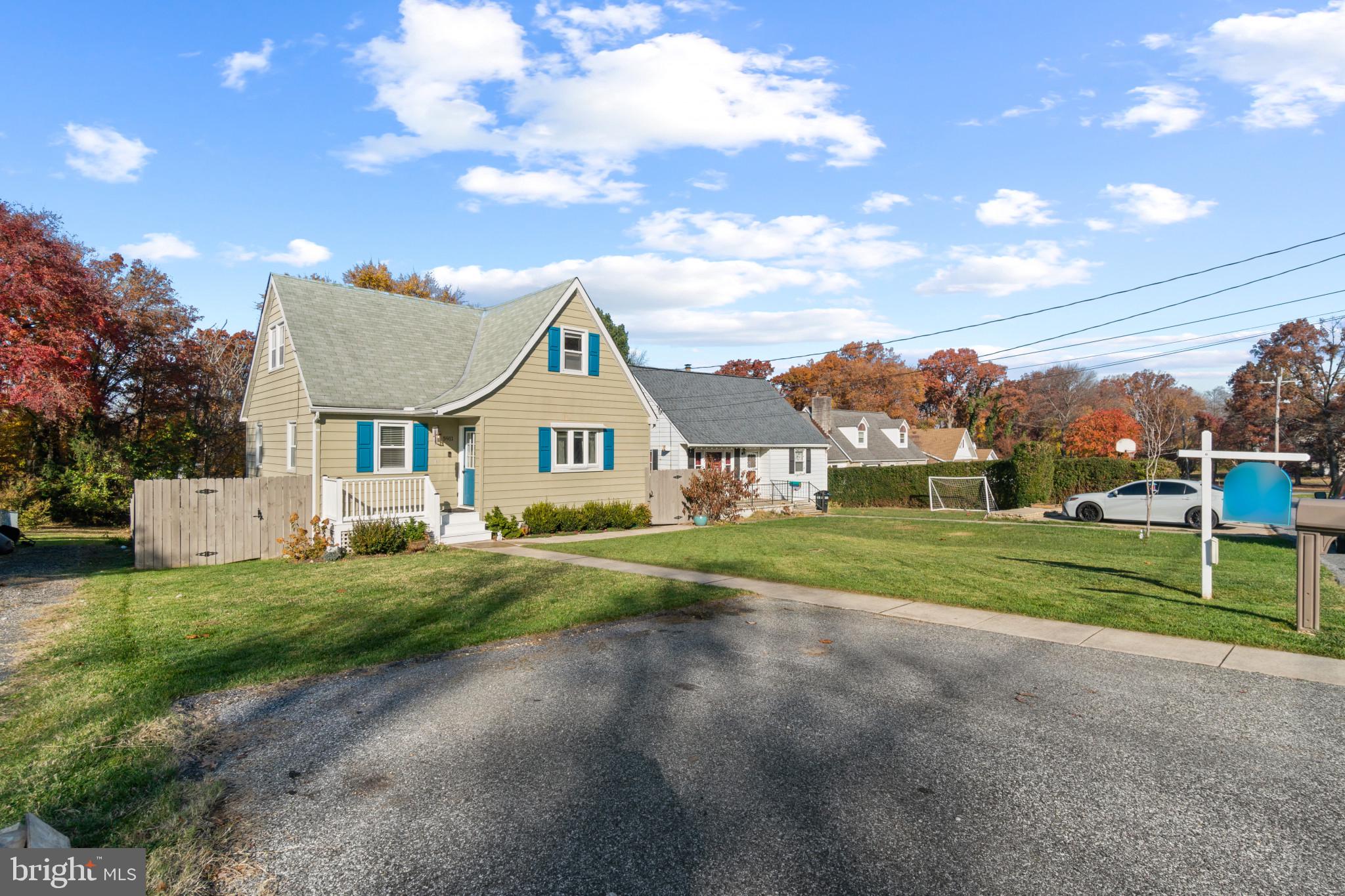 EAST KENWOOD PARK - Residential