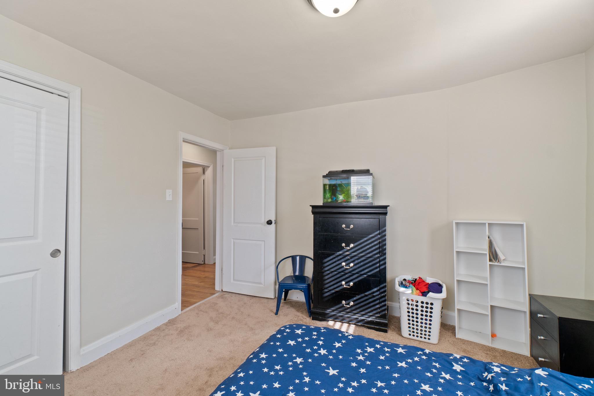 EAST KENWOOD PARK - Residential