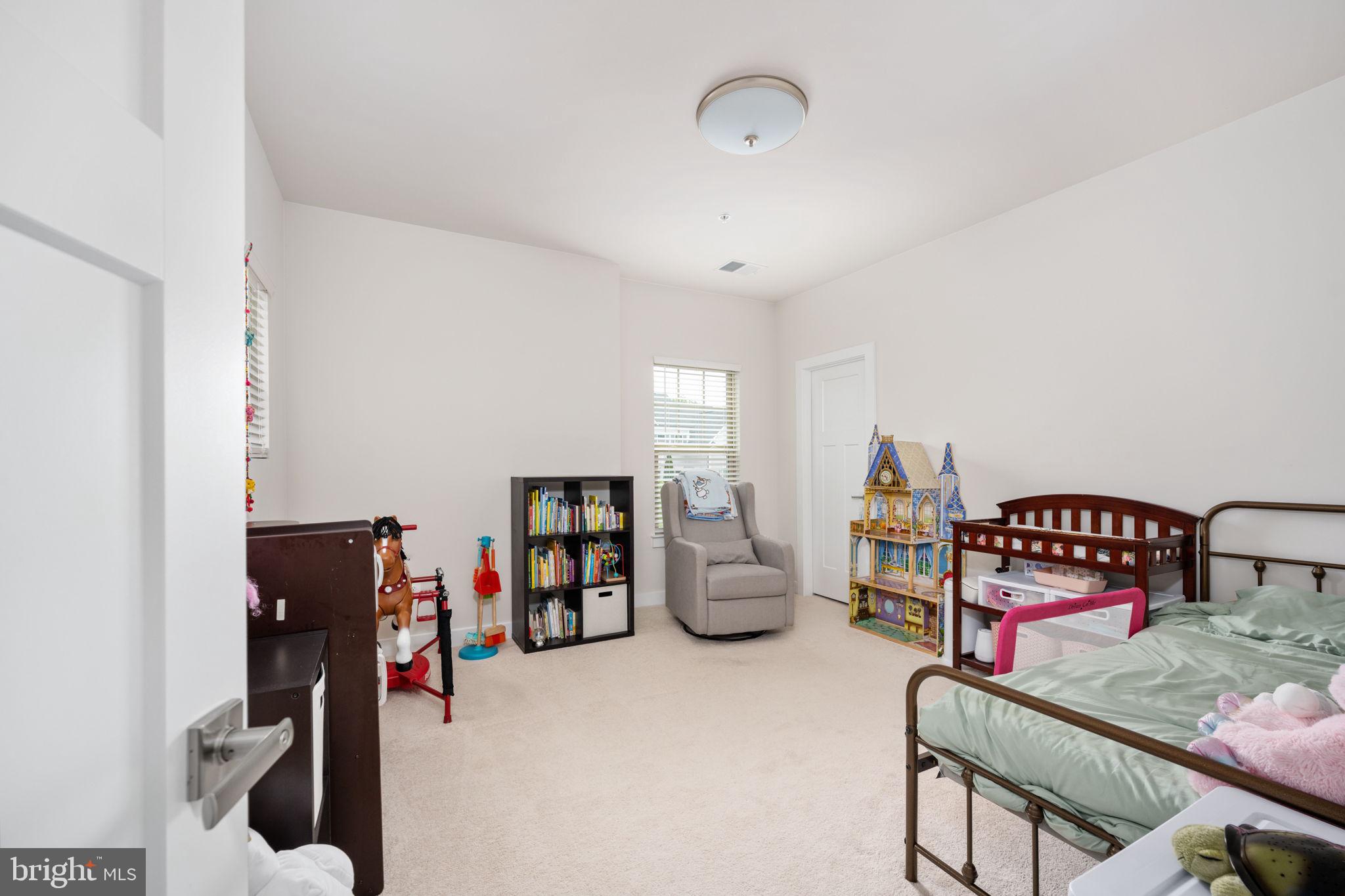 POTOMAC SHORES - Residential