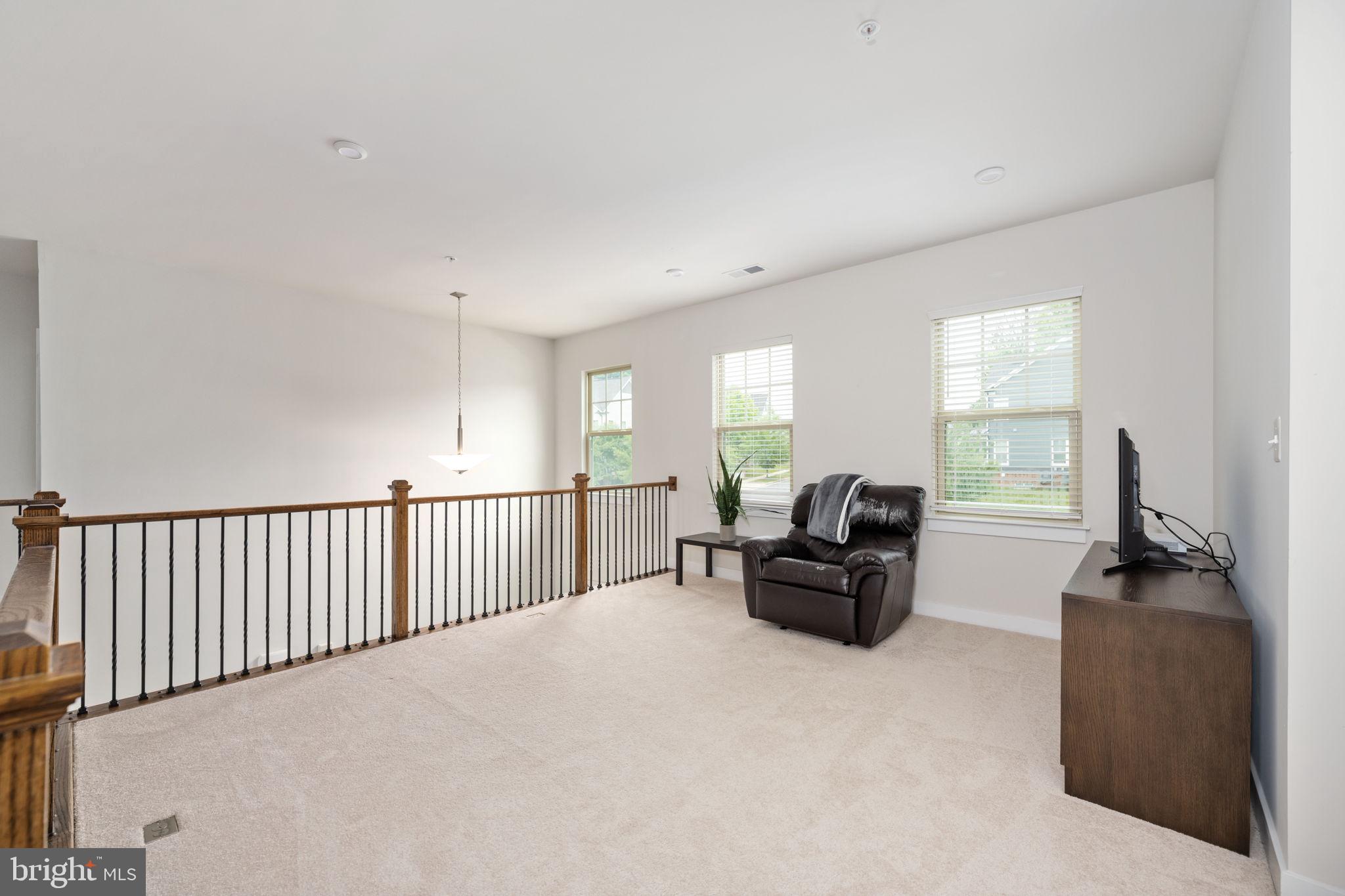 POTOMAC SHORES - Residential