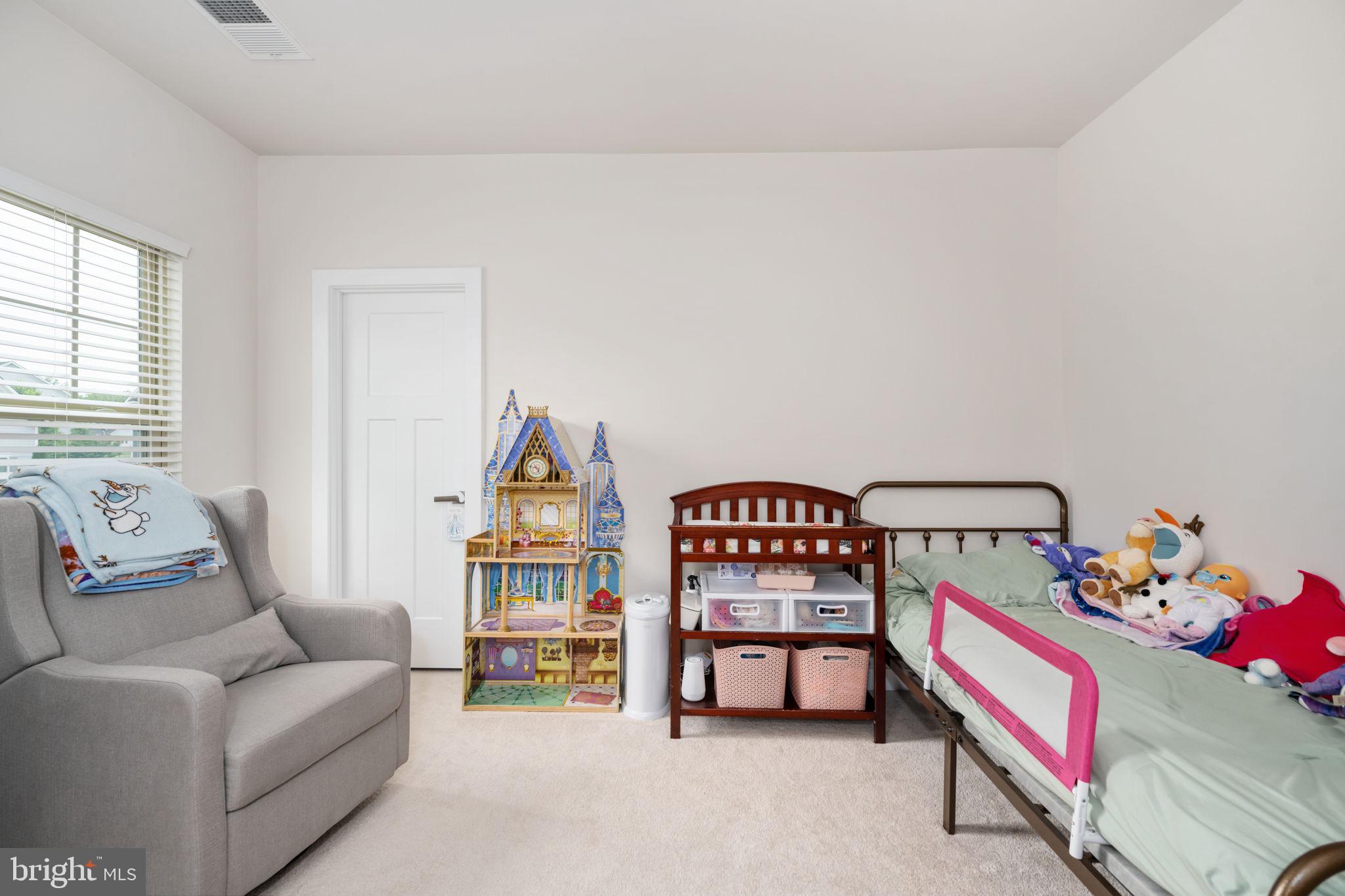 POTOMAC SHORES - Residential