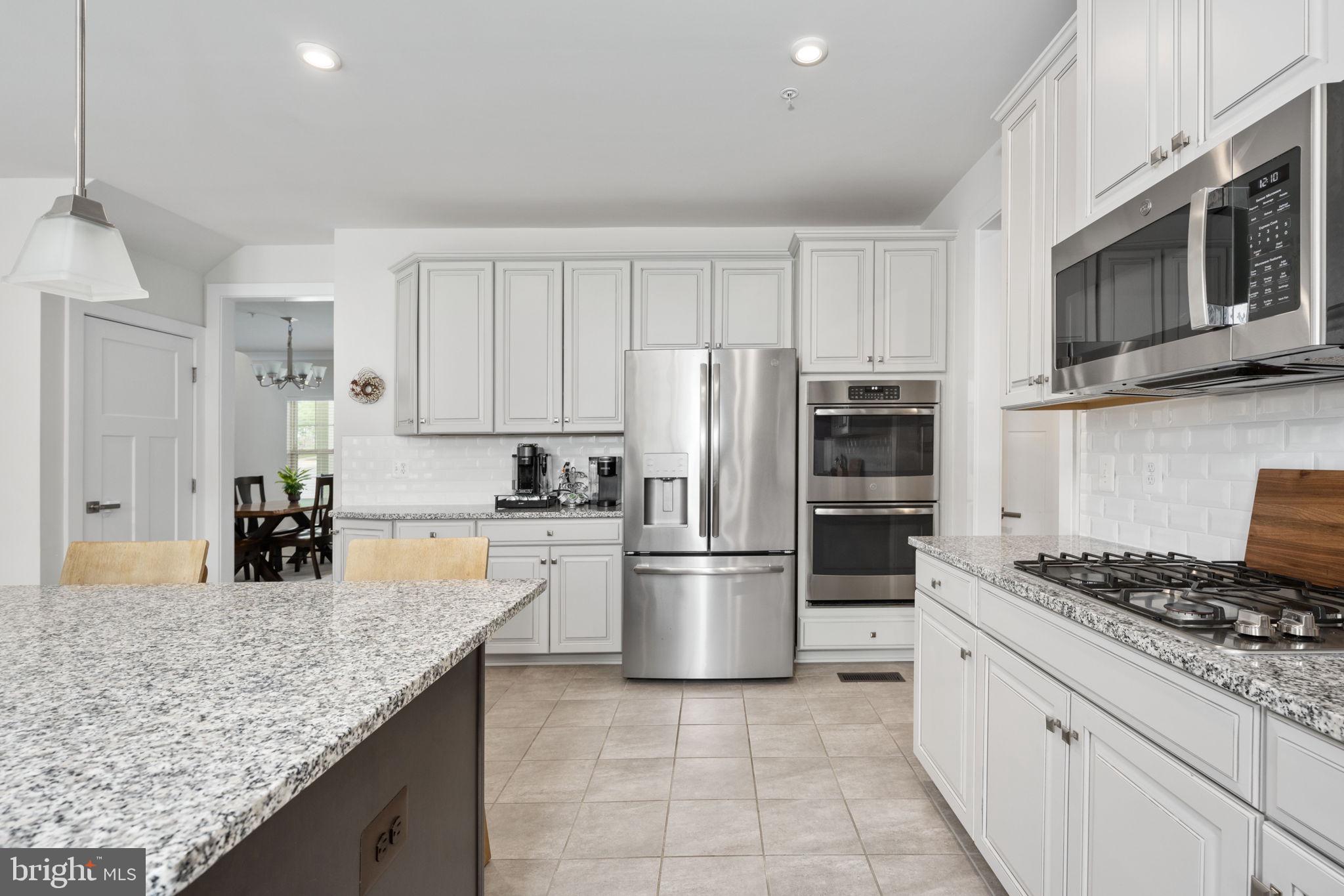 POTOMAC SHORES - Residential