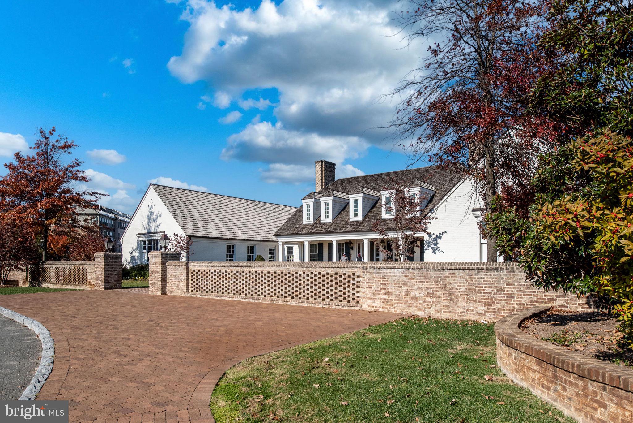 POTOMAC SHORES - Residential