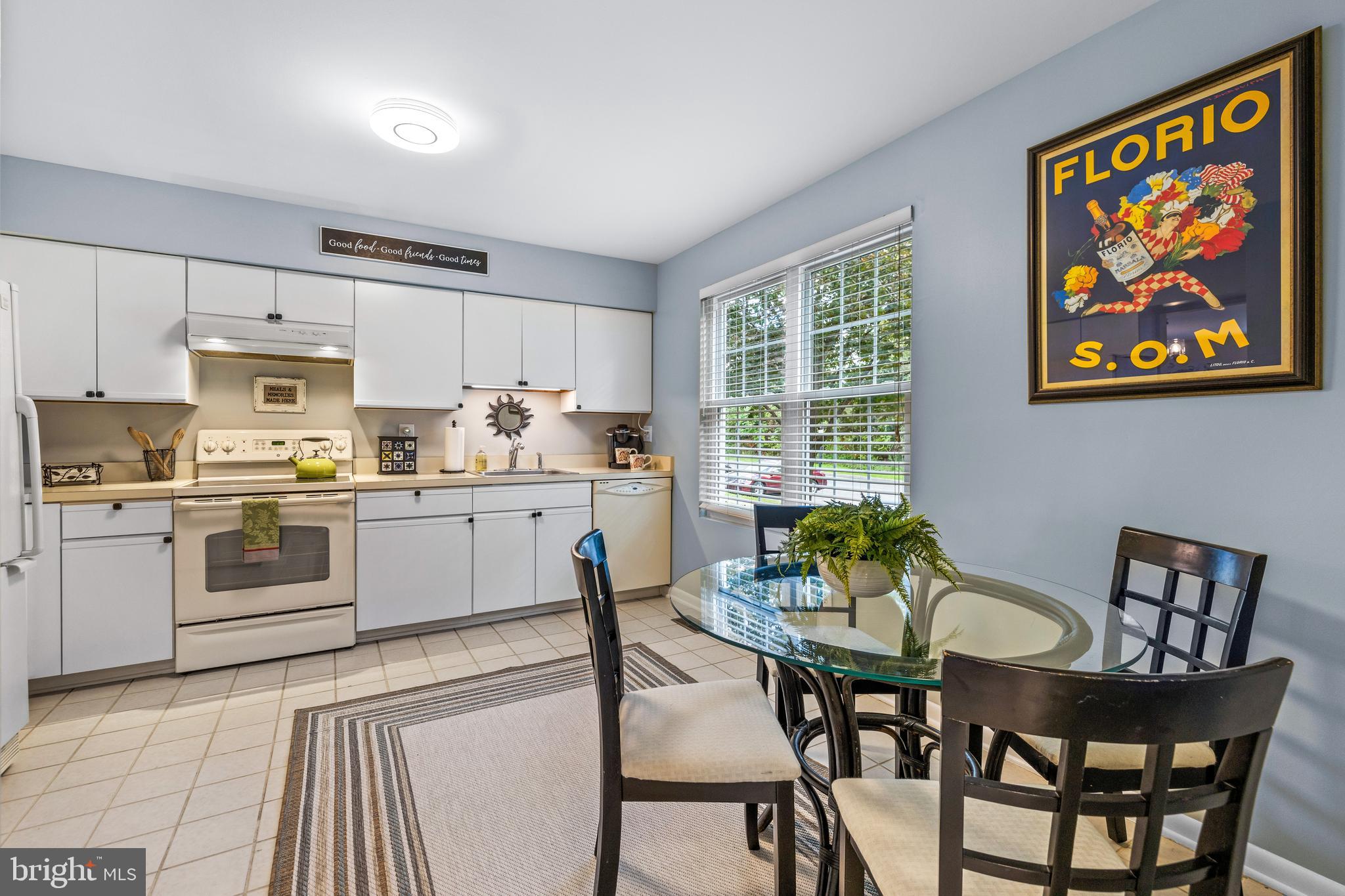 DONCASTER VILLAGE - Residential