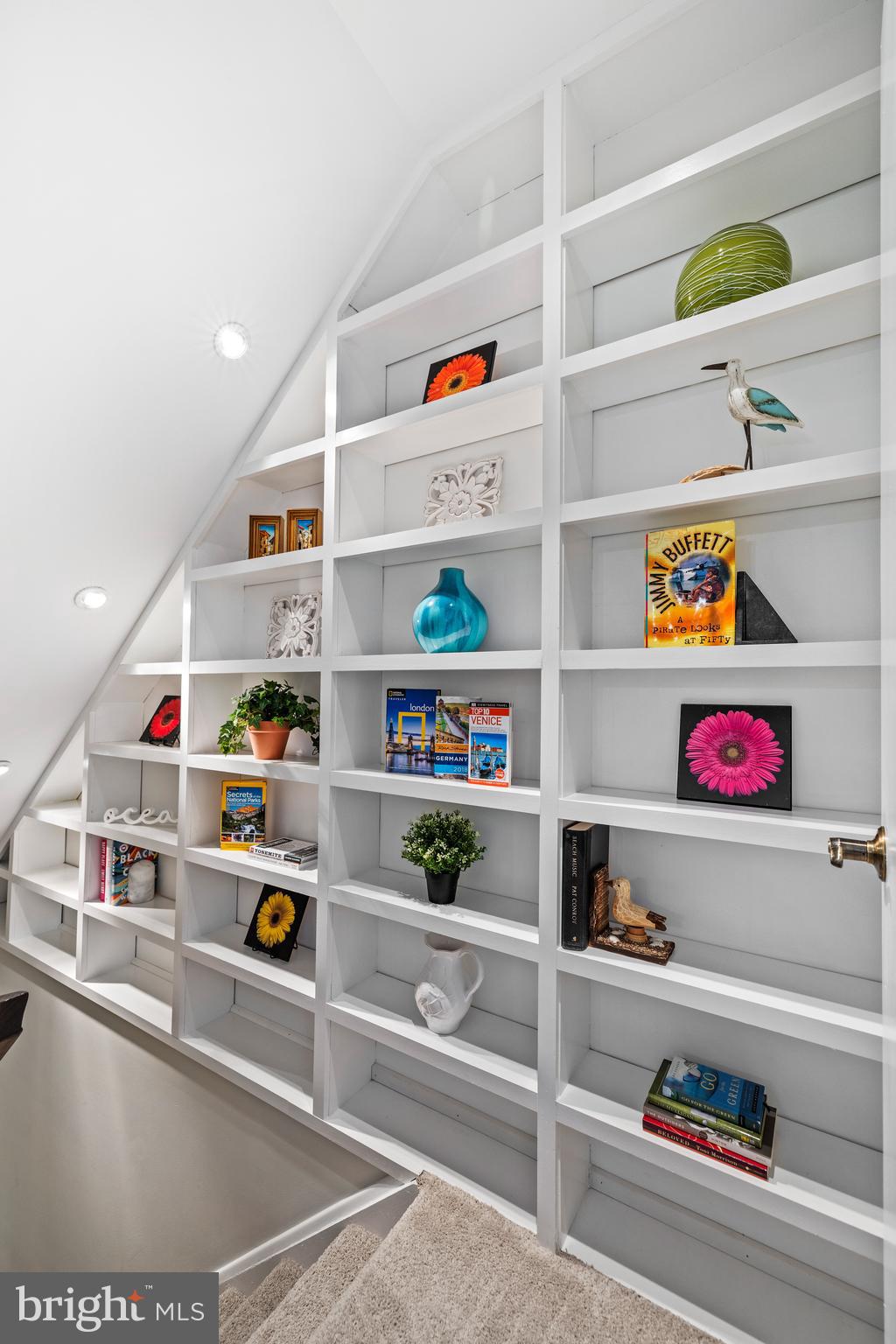 DONCASTER VILLAGE - Residential