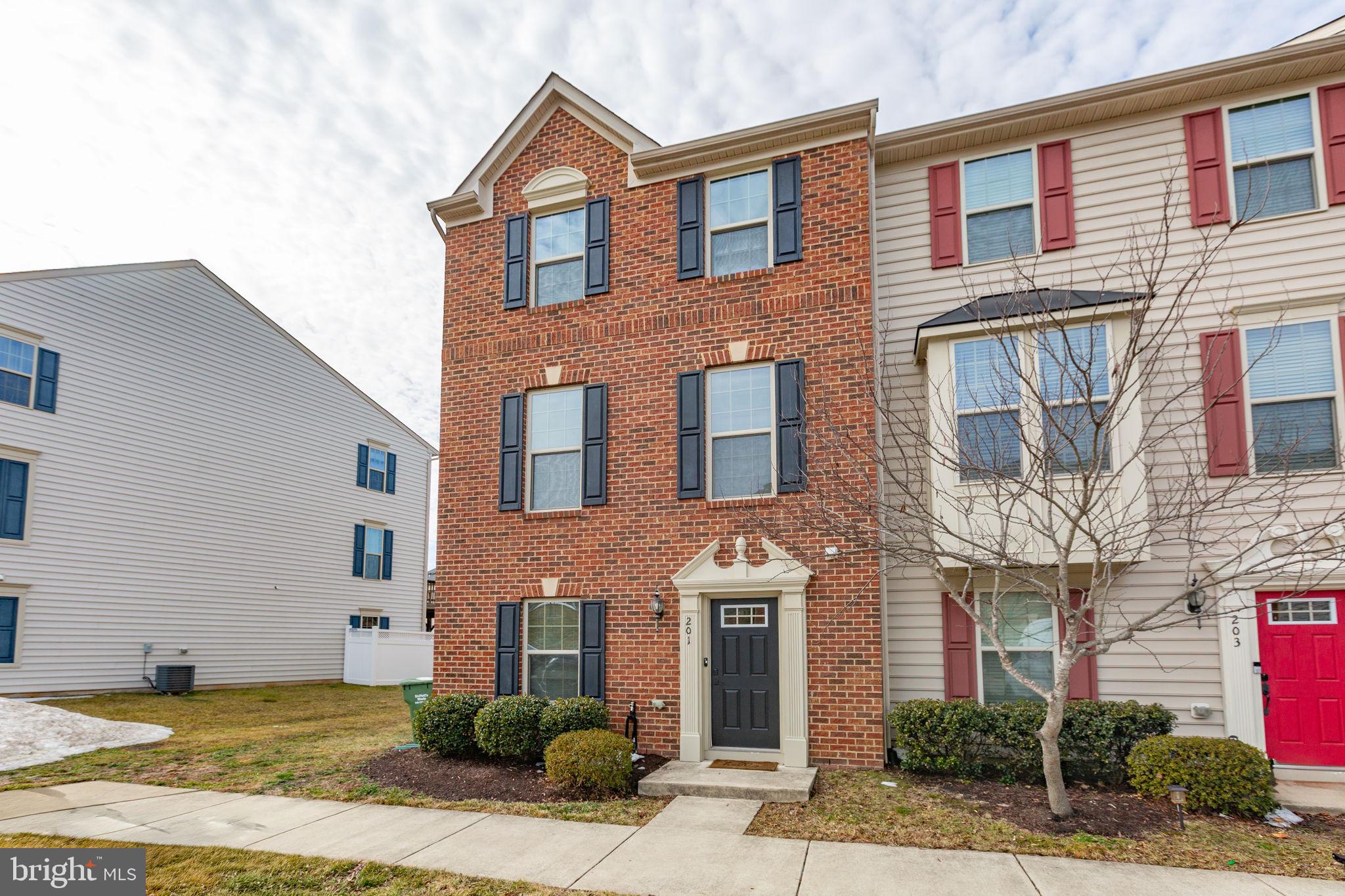 RAPPAHANNOCK LANDING - Residential