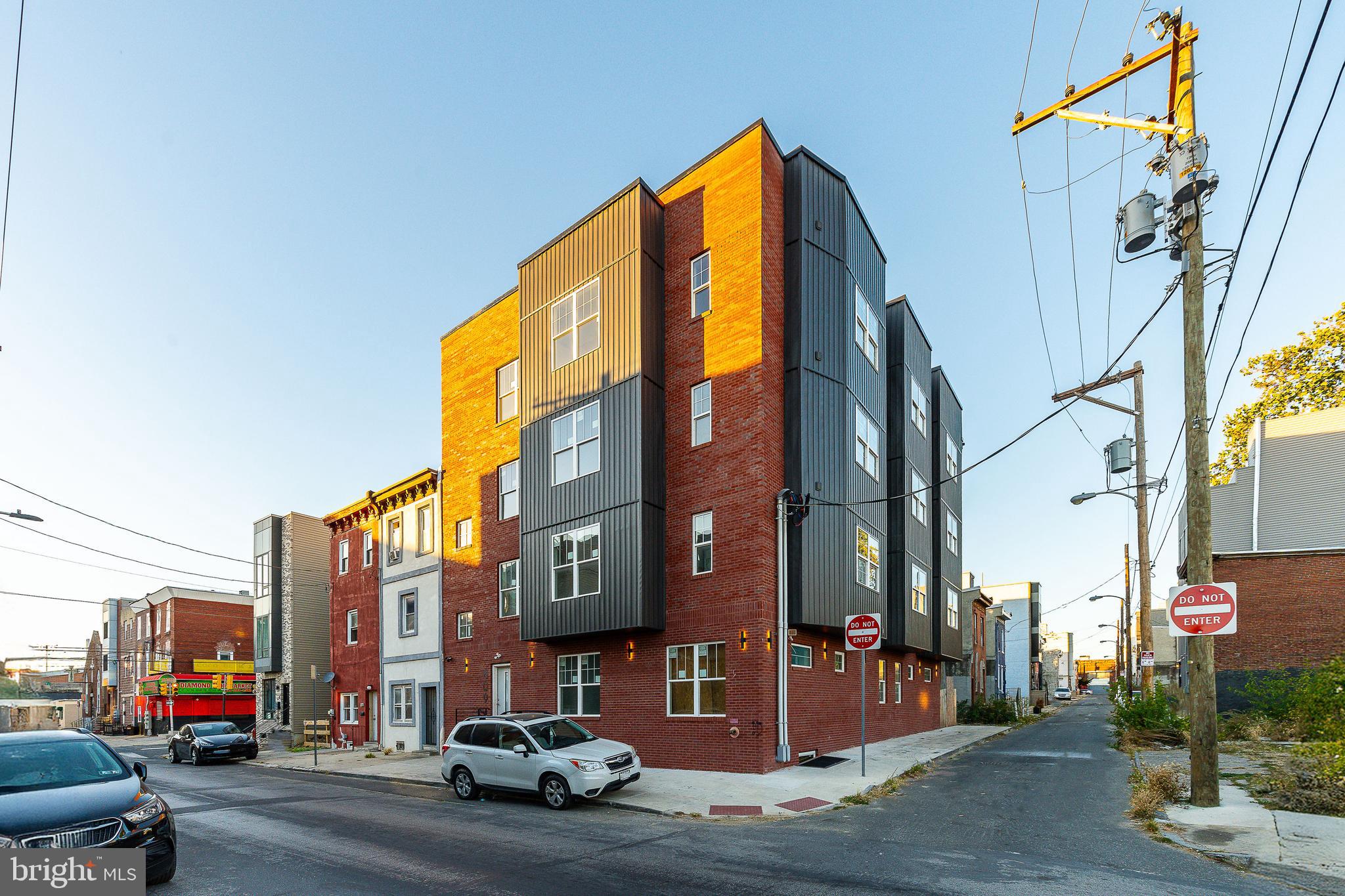 NORRIS SQUARE - Commercial Sale
