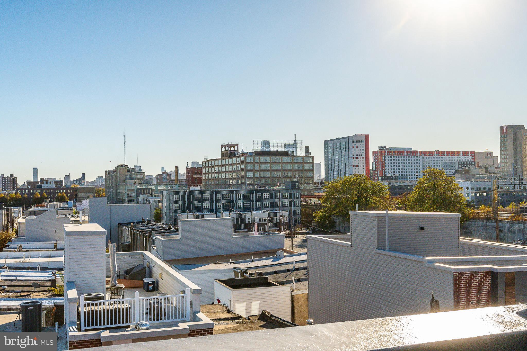 NORRIS SQUARE - Commercial Sale