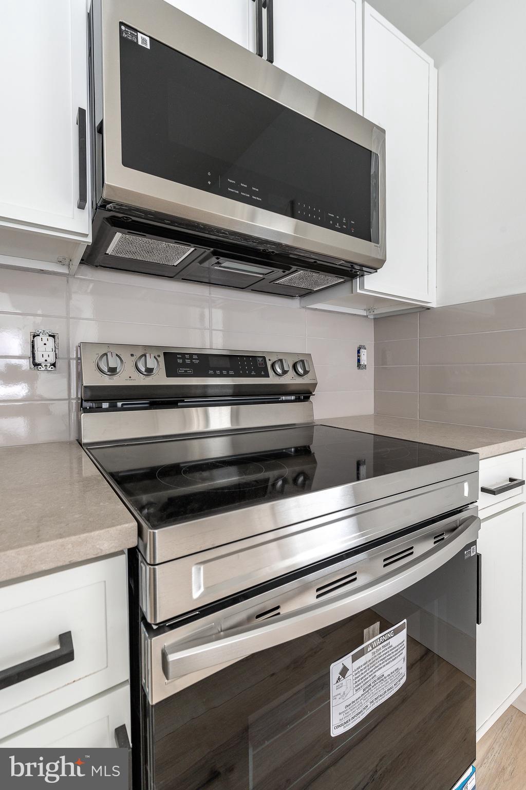 NORRIS SQUARE - Commercial Sale