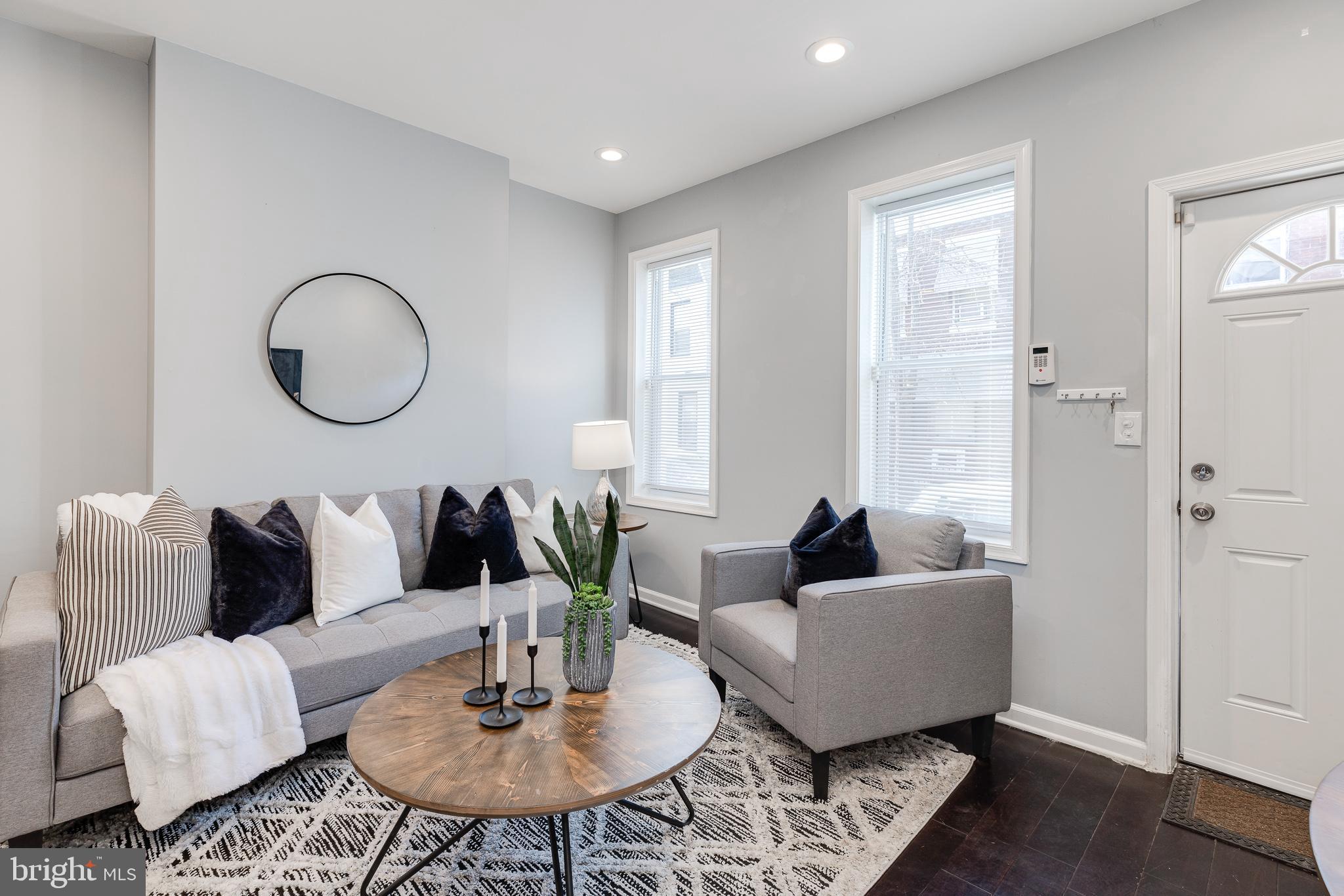 POINT BREEZE - Residential