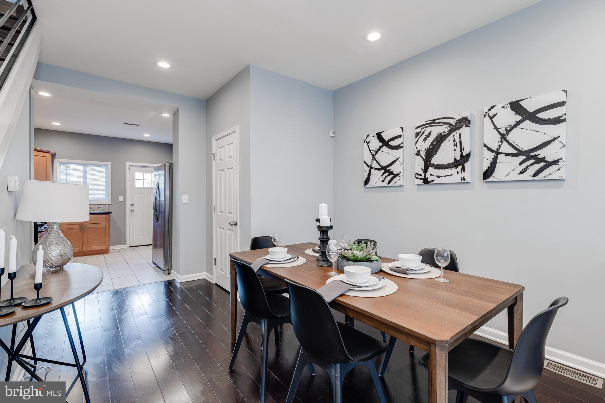 POINT BREEZE - Residential