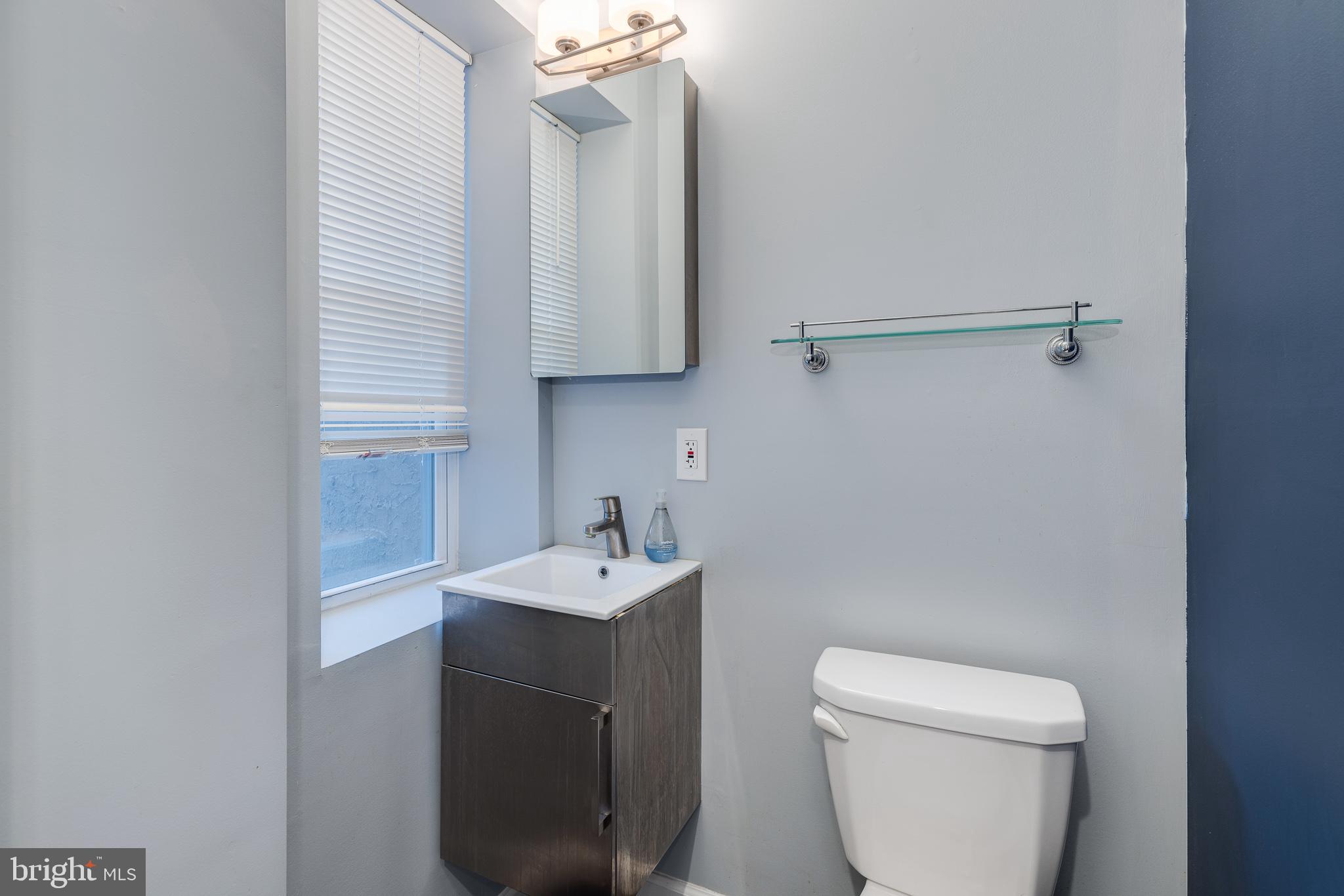 POINT BREEZE - Residential