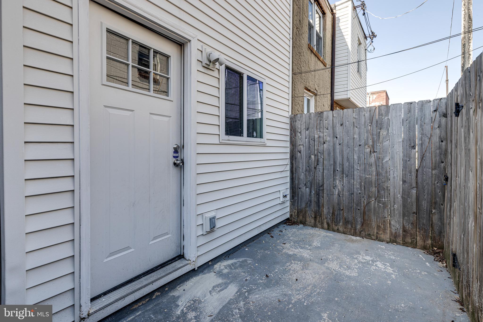 POINT BREEZE - Residential