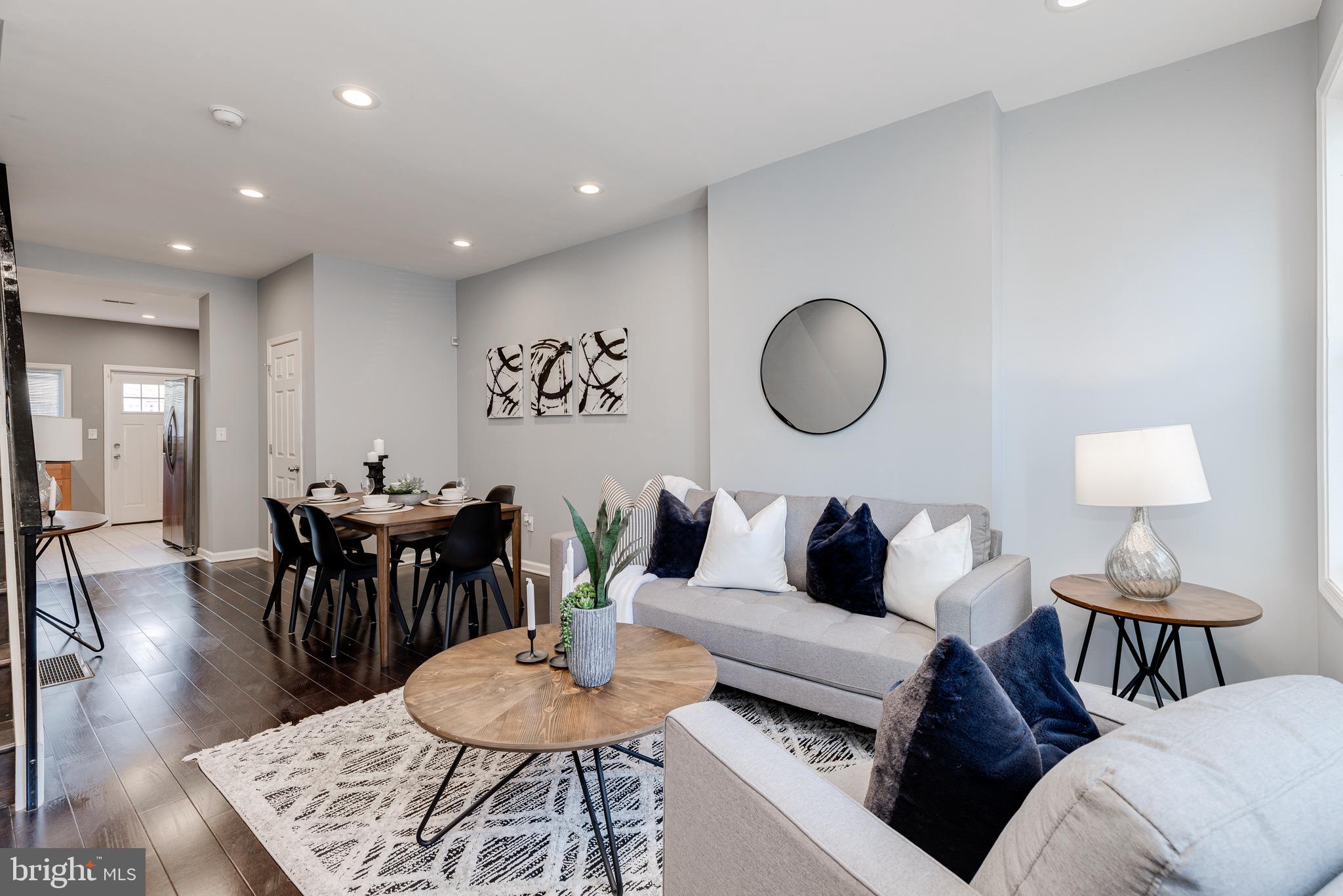 POINT BREEZE - Residential