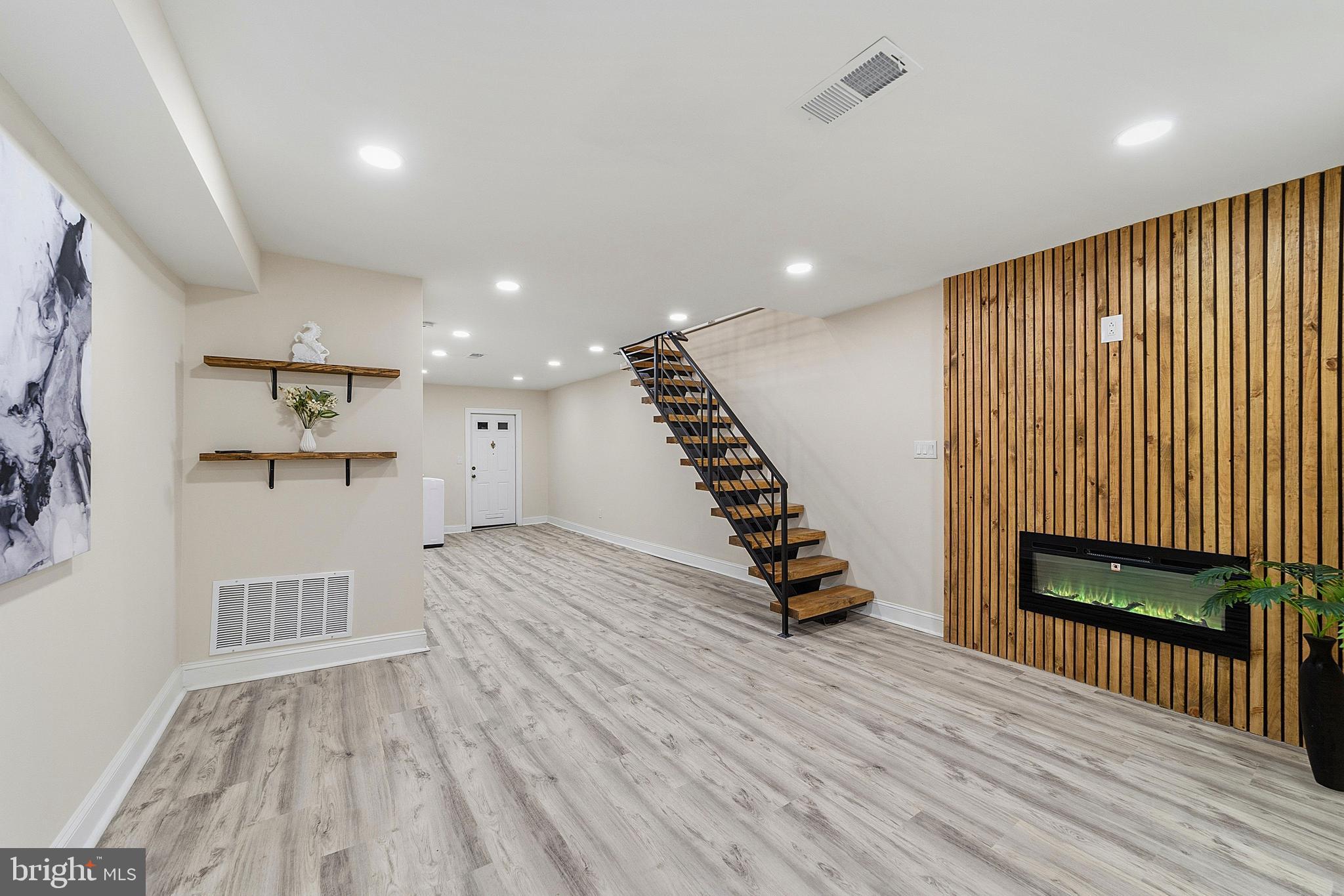 CEDARBROOK - Residential