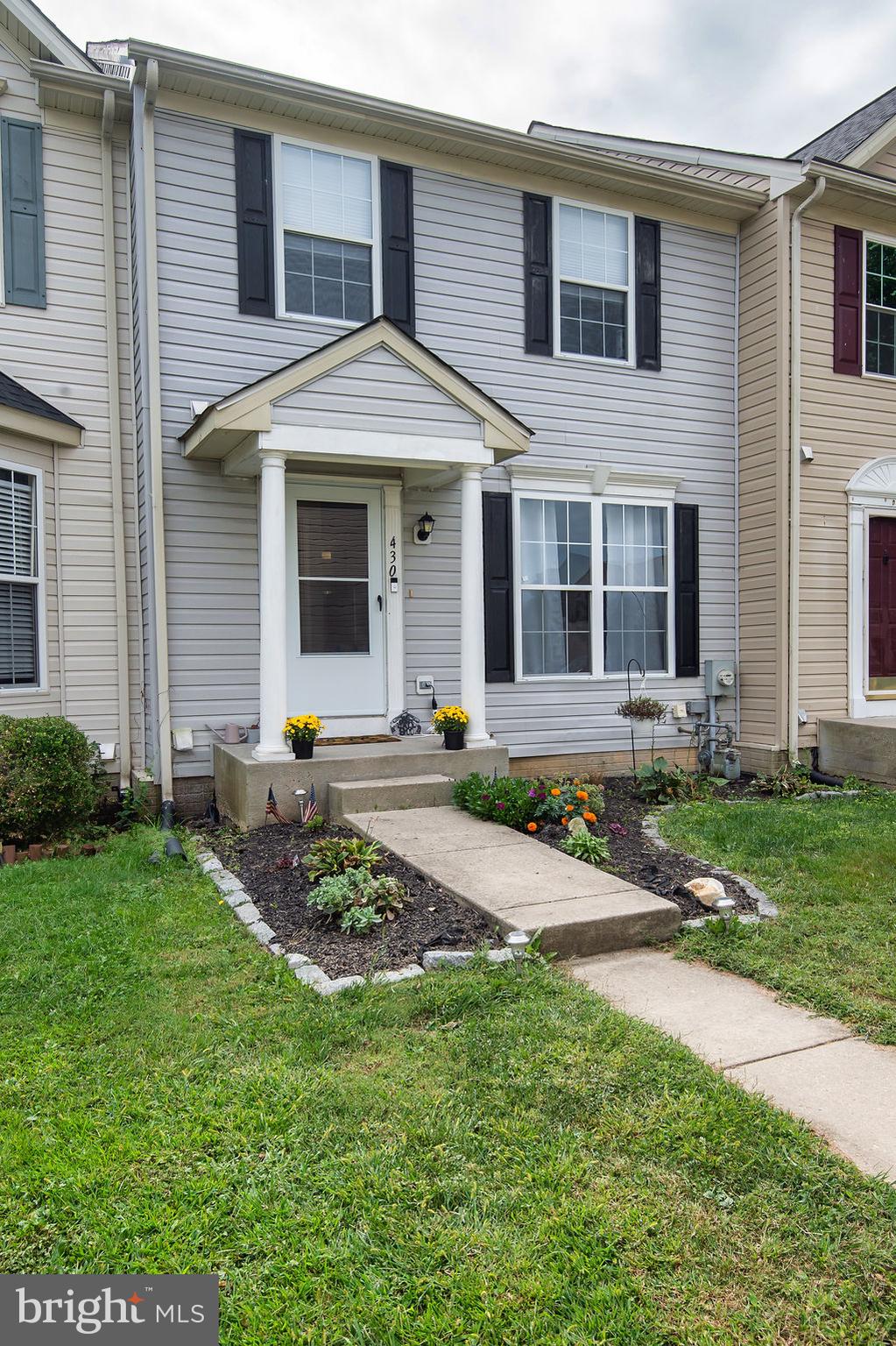430 BUTTONWOODS ROAD