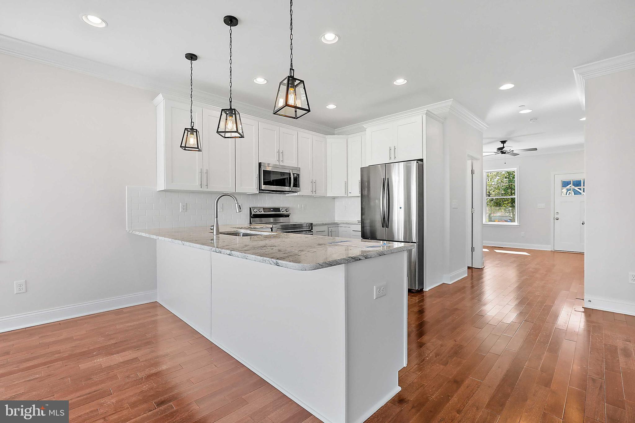 OAKDALE WOODS - Residential