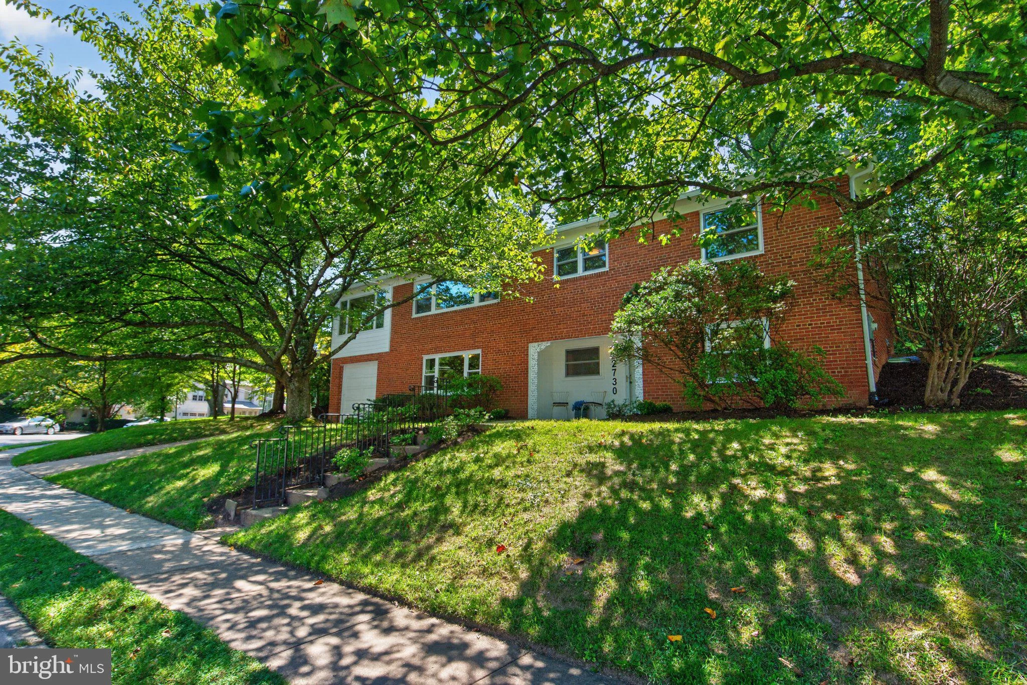 2730 N Wakefield St, Arlington, VA, 22207