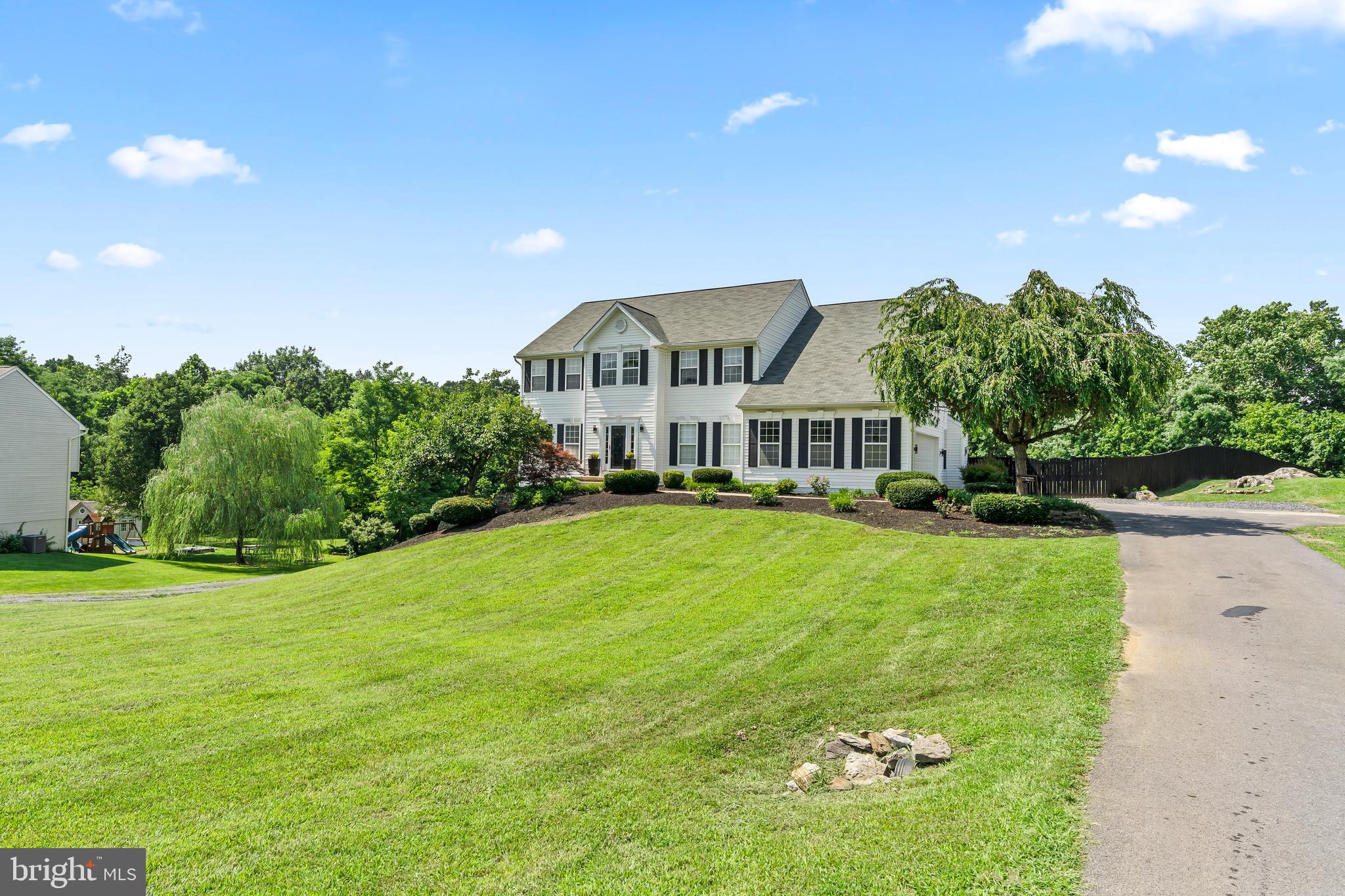 HIGHPOINTE - Residential