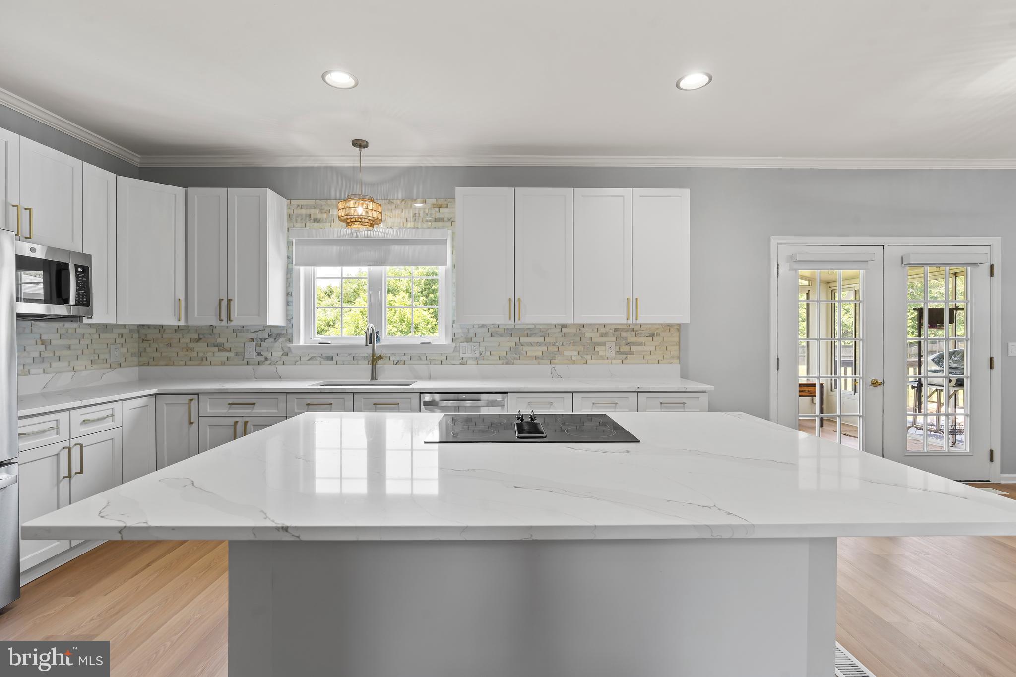 HIGHPOINTE - Residential