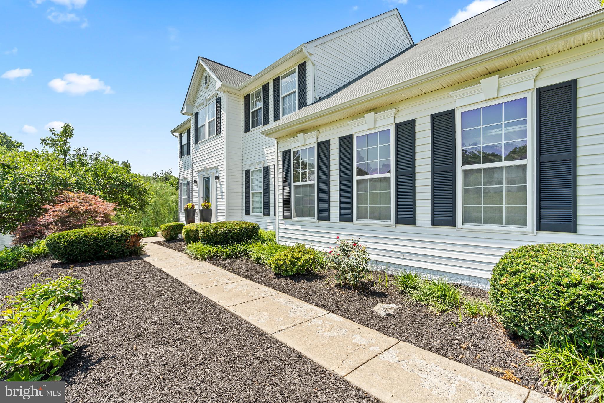 HIGHPOINTE - Residential