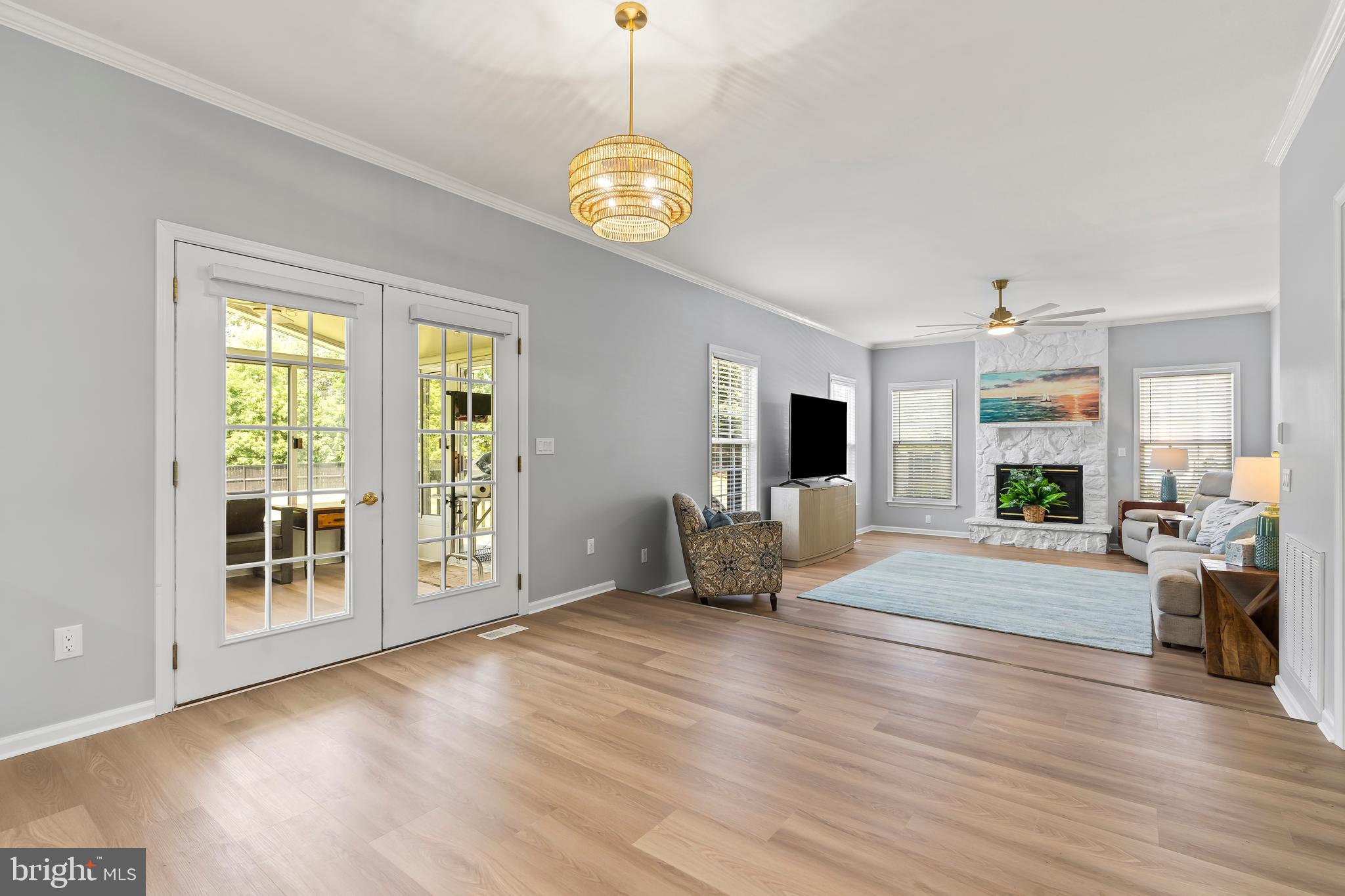 HIGHPOINTE - Residential