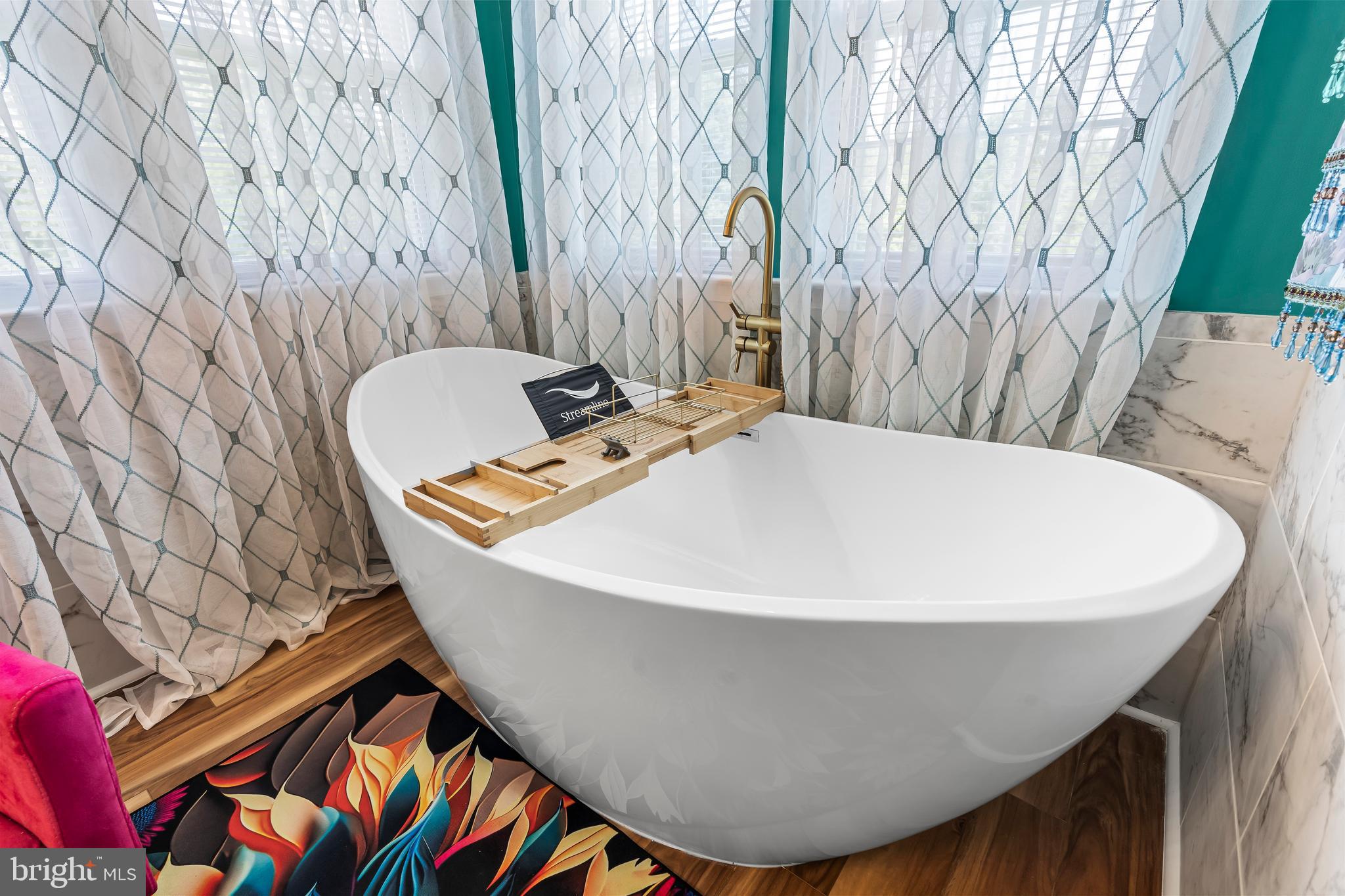 HIGHPOINTE - Residential