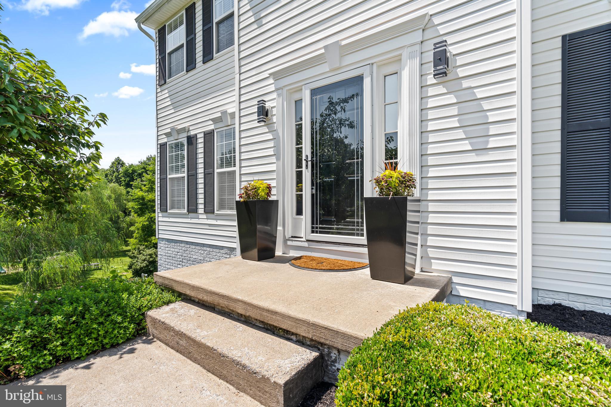 HIGHPOINTE - Residential