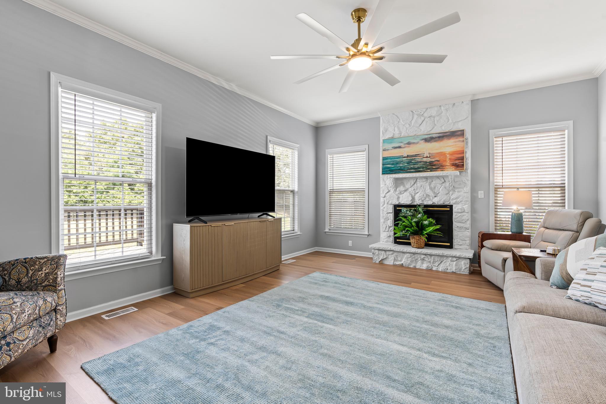 HIGHPOINTE - Residential