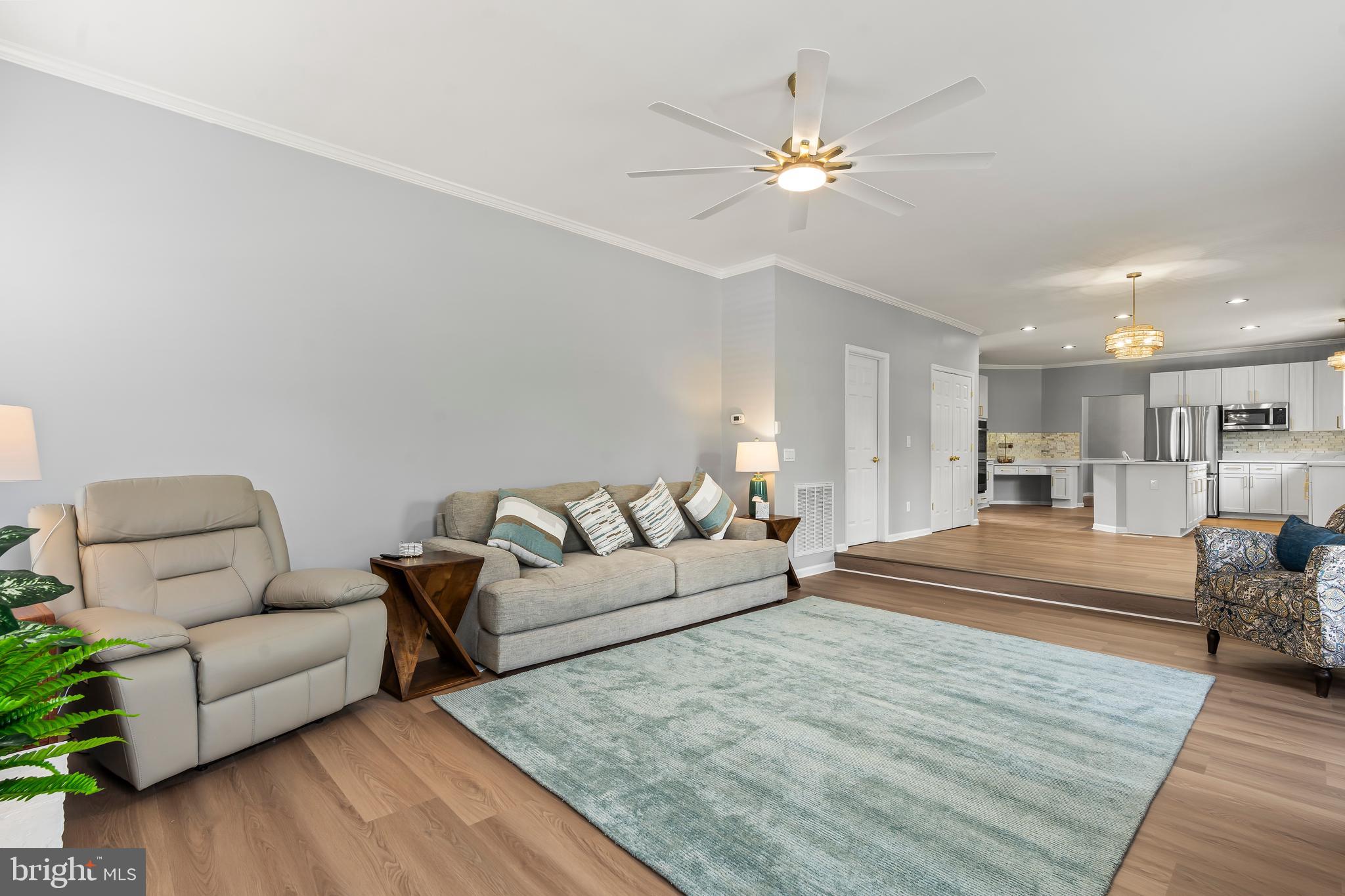 HIGHPOINTE - Residential