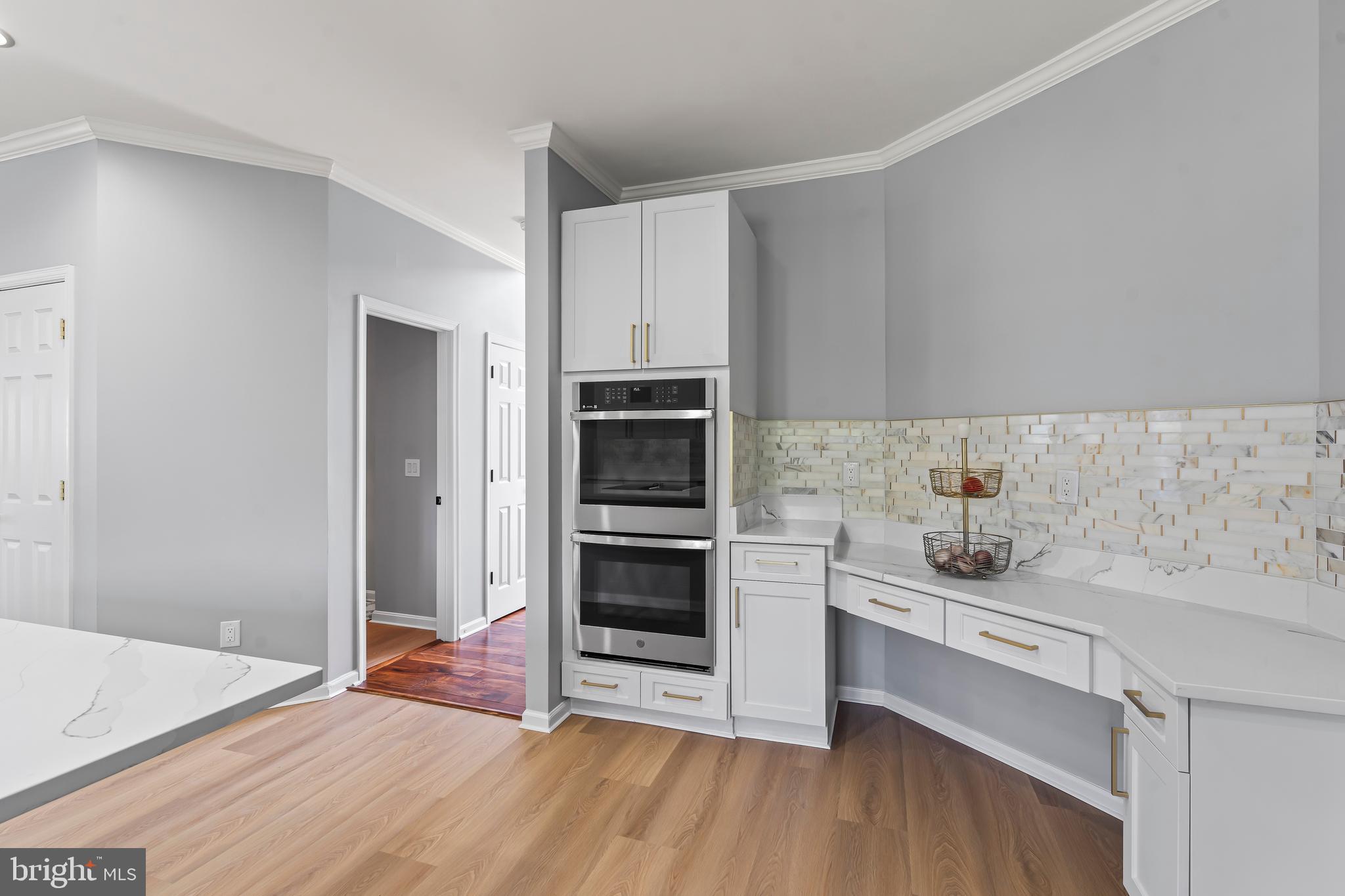 HIGHPOINTE - Residential