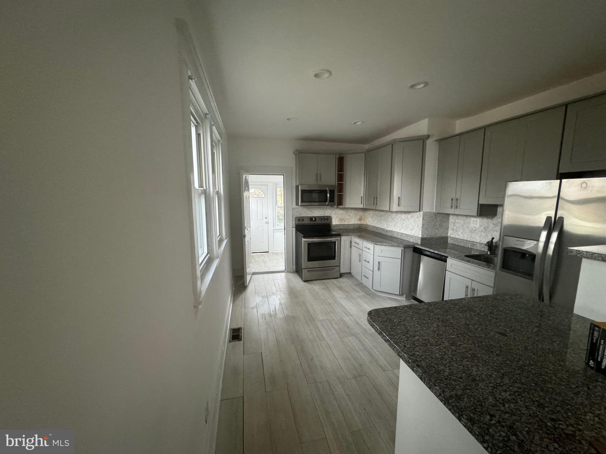 HAMILTON HEIGHTS - Residential