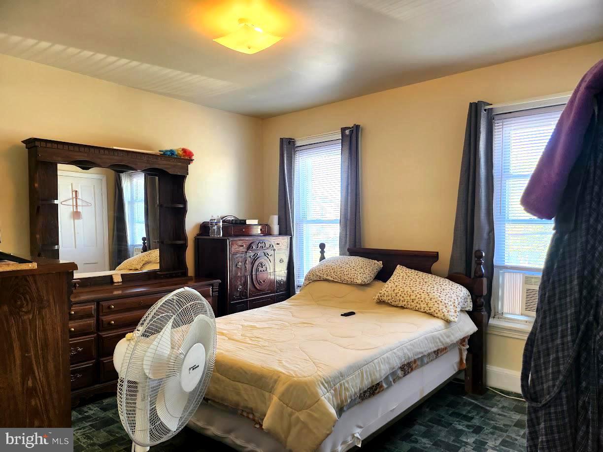 OVERBROOK - Residential