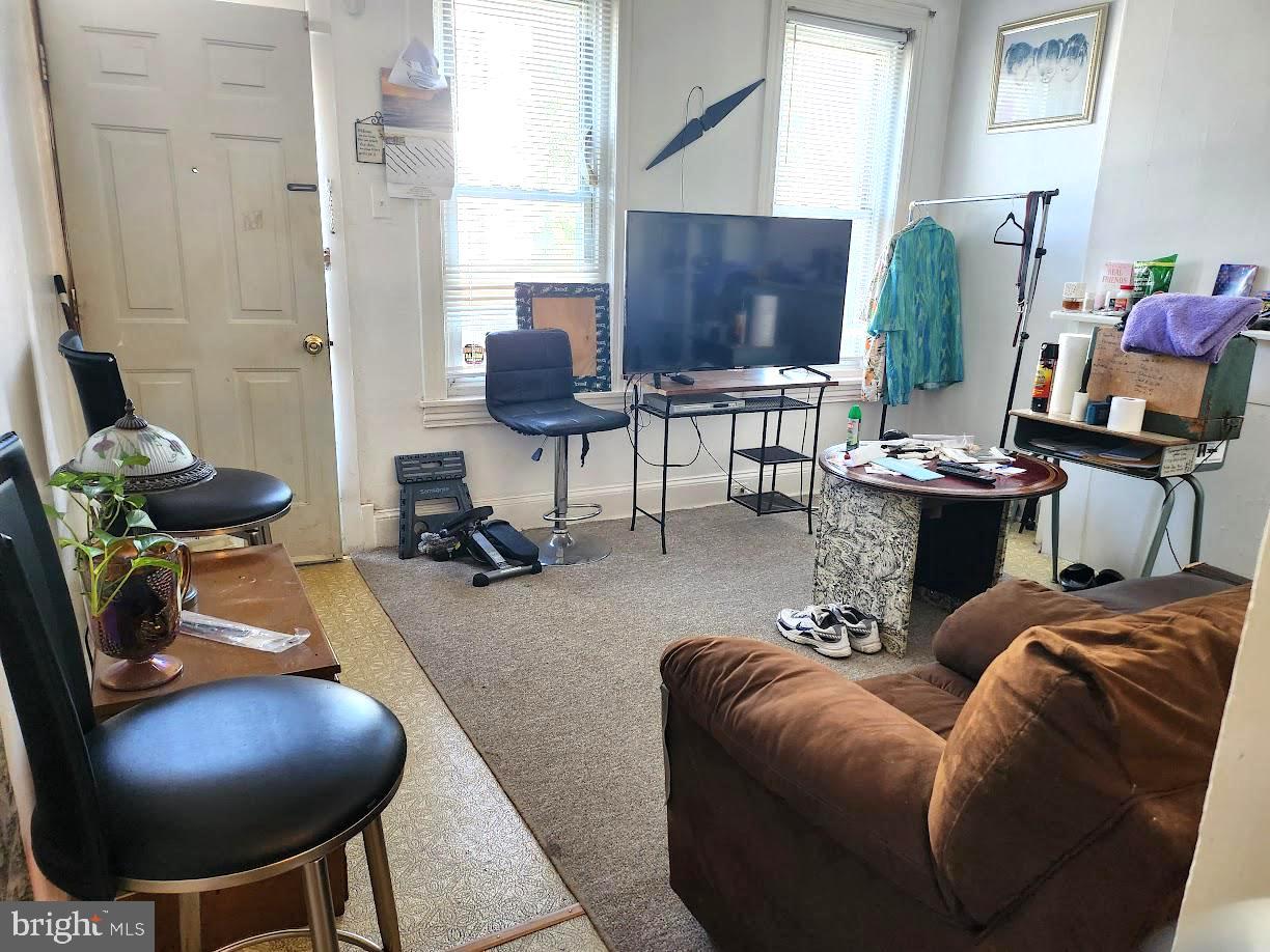 OVERBROOK - Residential