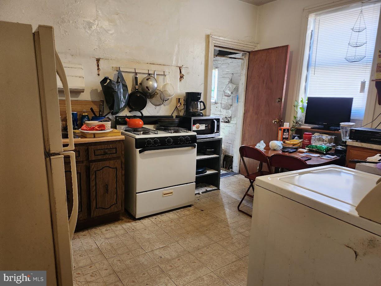 OVERBROOK - Residential