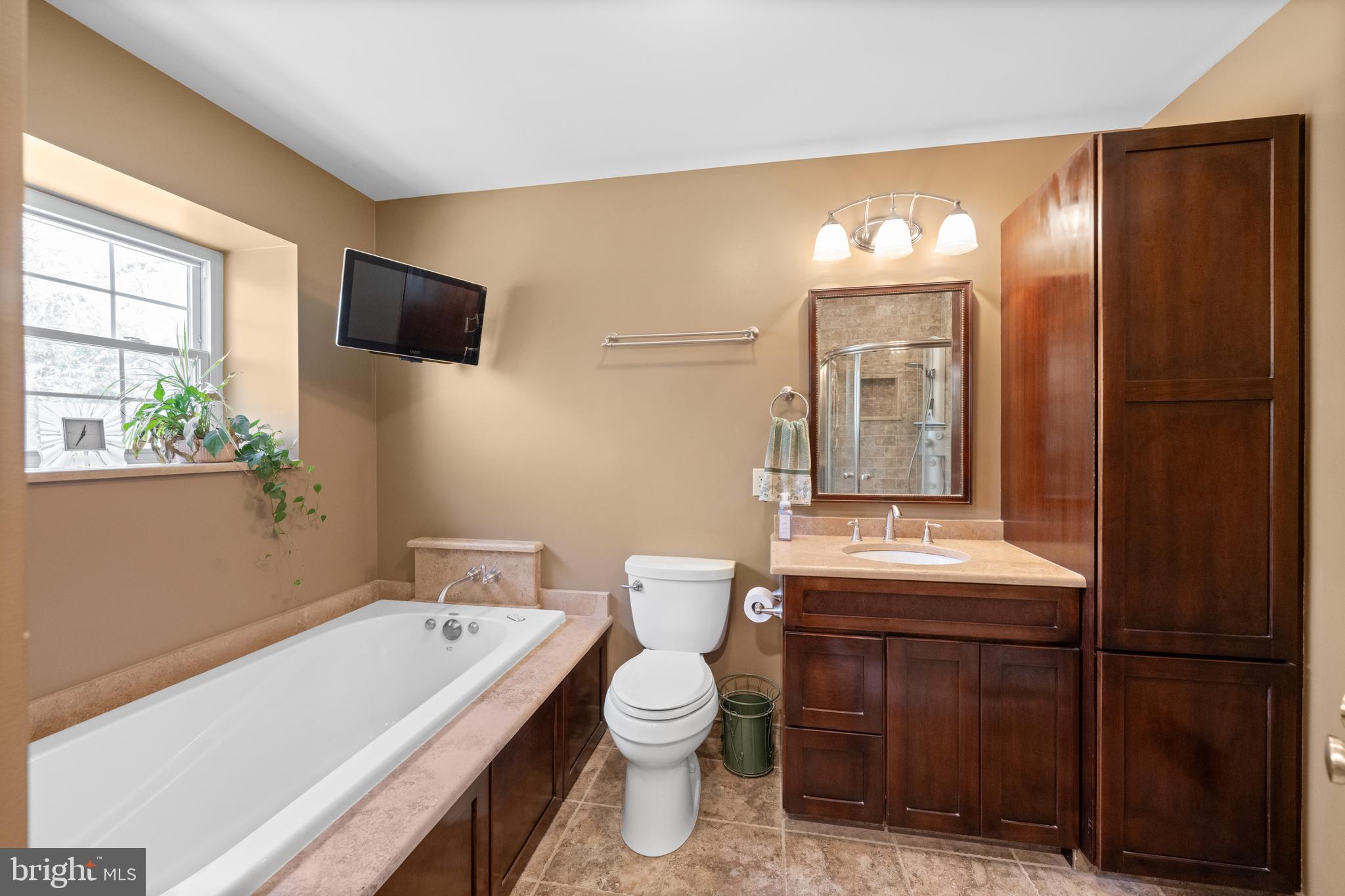 NEWTOWN GRANT - Residential